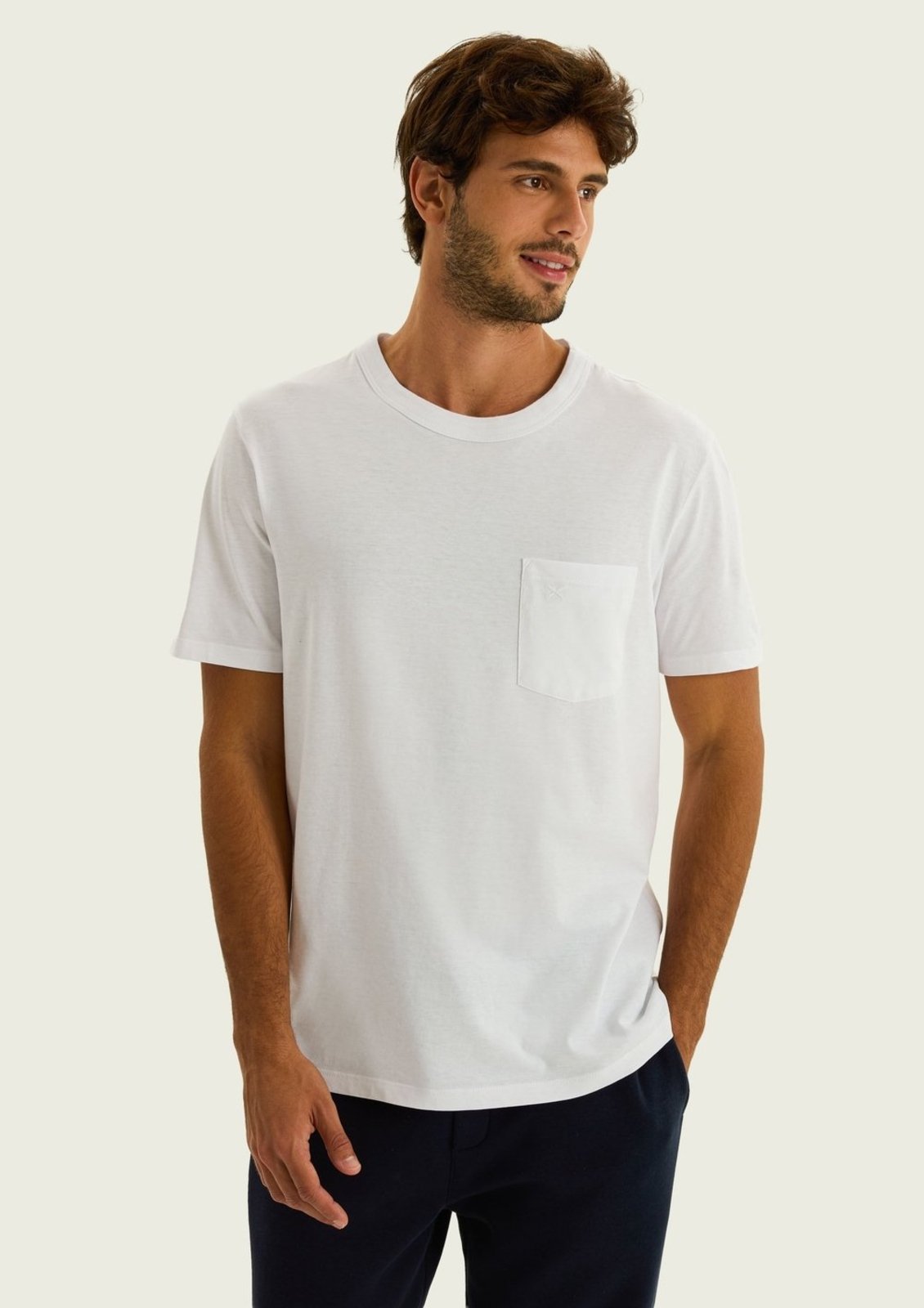 Camiseta Masculina Manga Curta Com Bolso Hering
