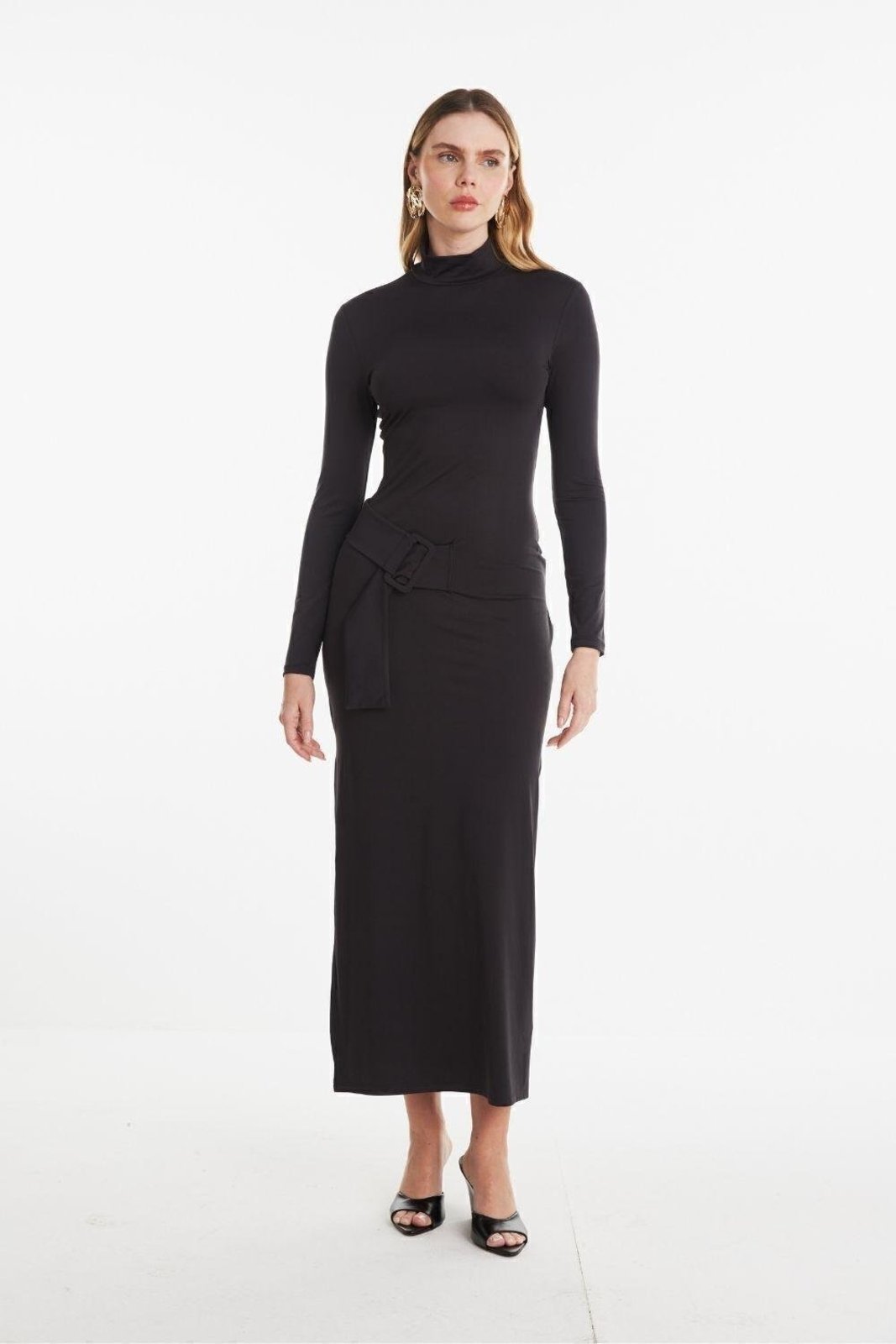 Vestido Midi Com Cinto Carlota Costa Preto