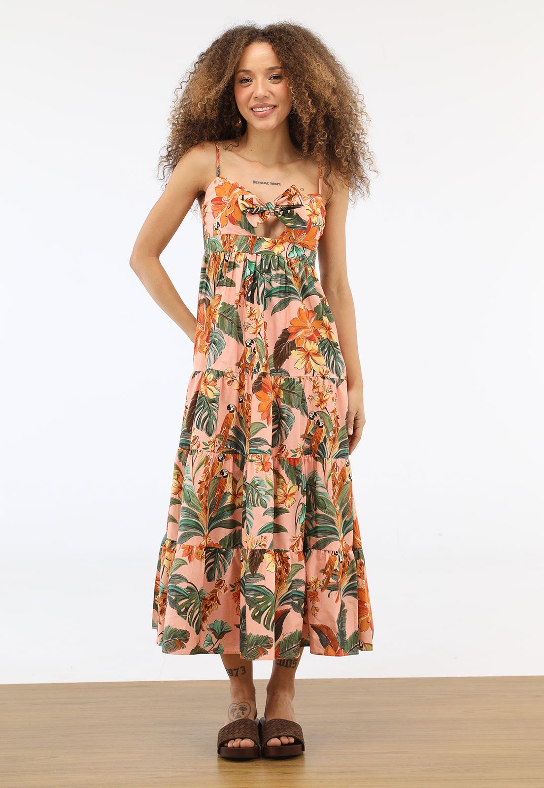 Vestido Feminino FARM Midi Estampa Tropical Rosa