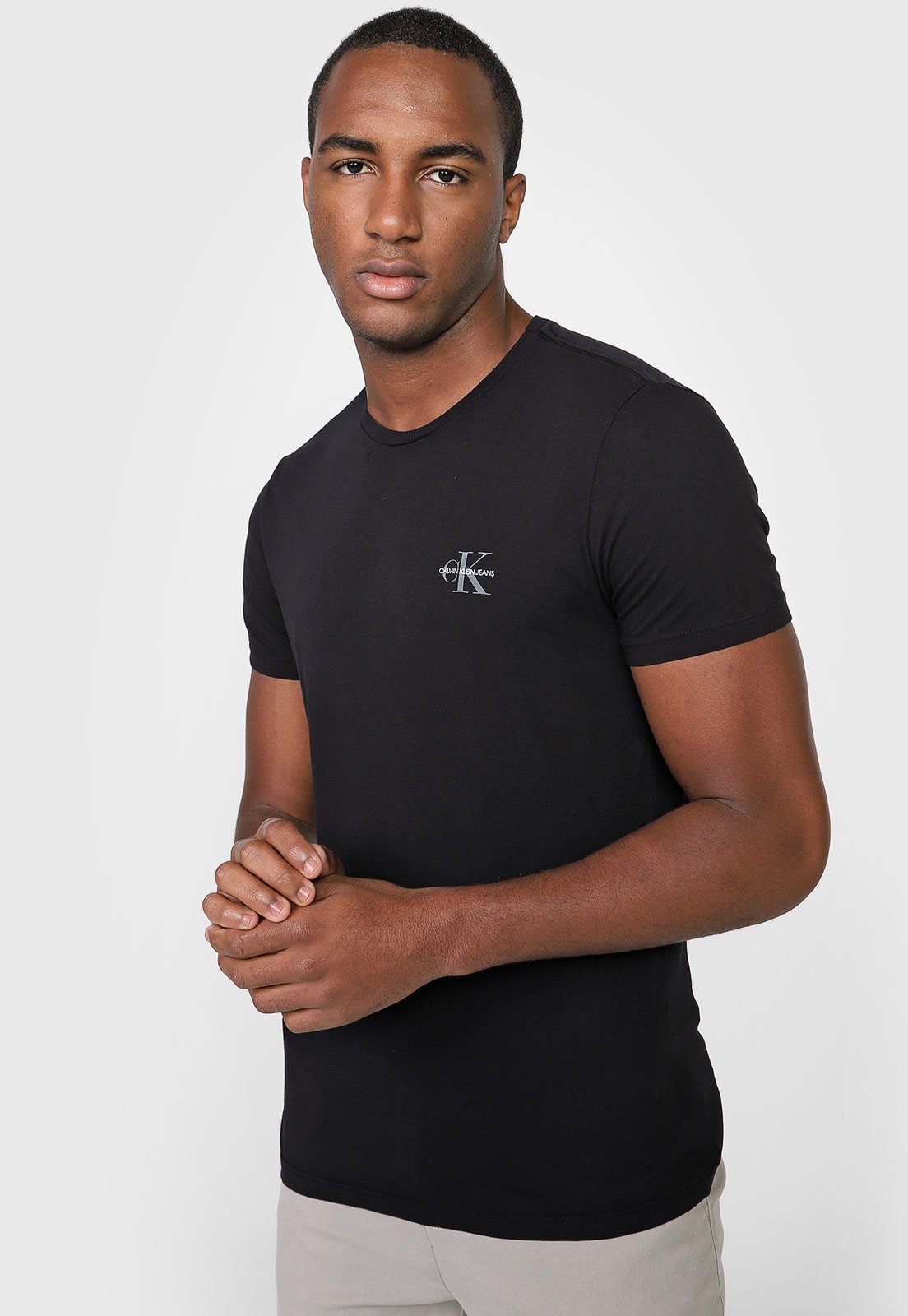 Camiseta Calvin Klein Jeans Logo Preta