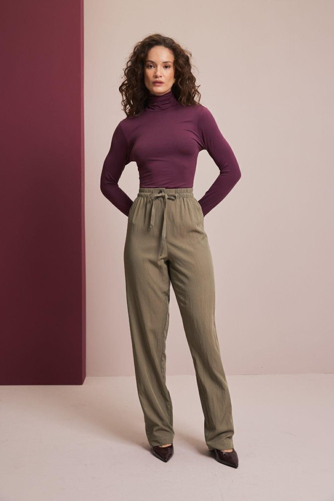 Calça Básica Com Elástico Carlota Costa Verde
