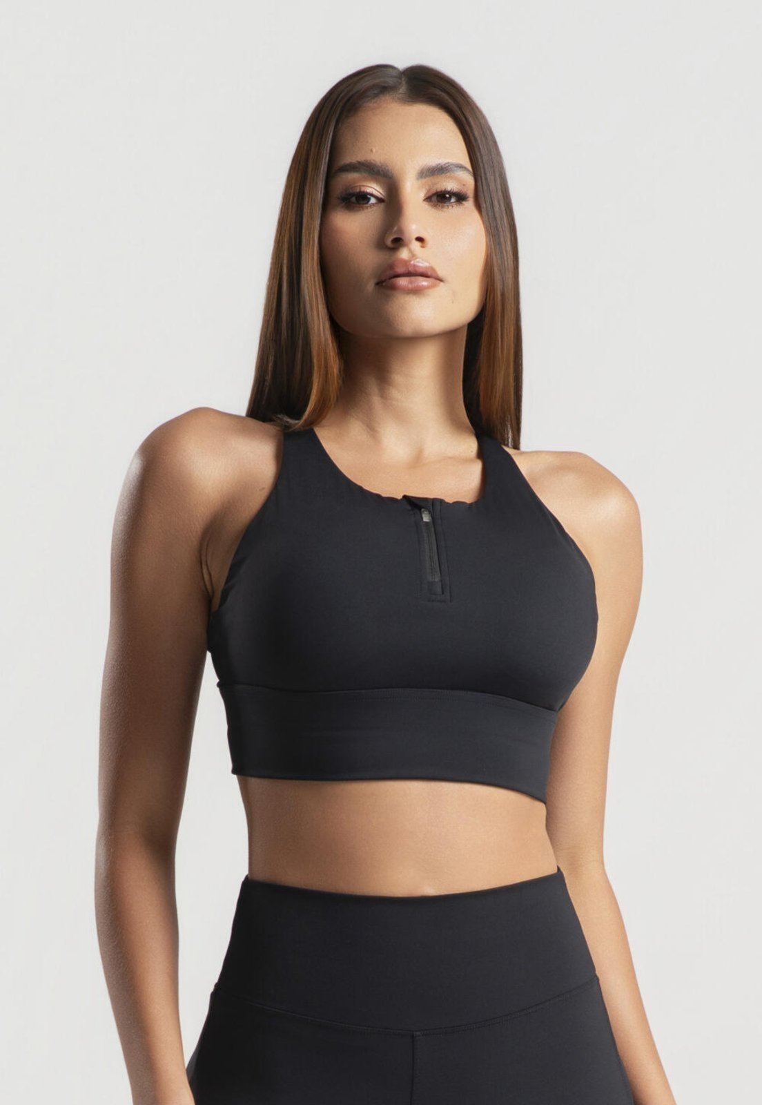 Top Fitness Alças Cruzadas Com Zíper E Bojo Poliamida Preto Wemood Tp022-001 Preto