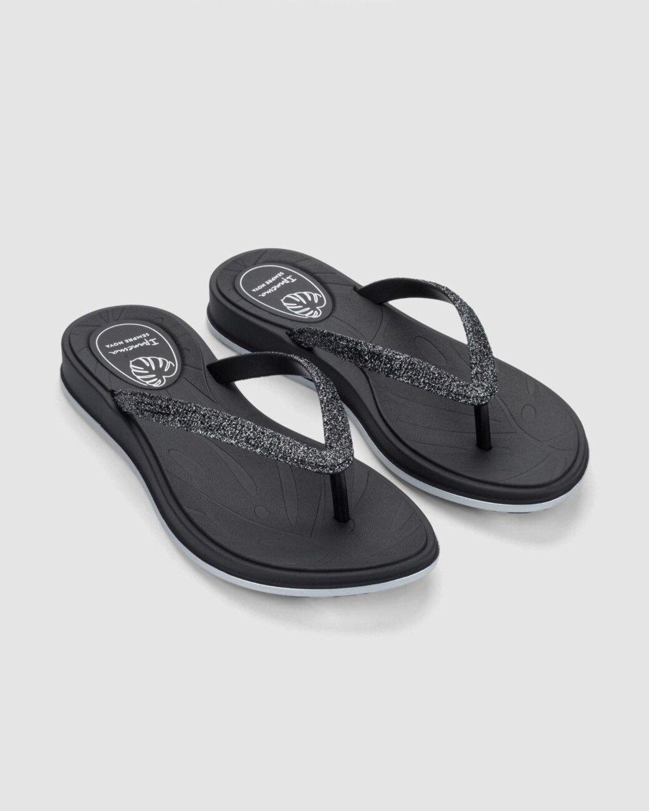 Chinelo Dedo Feminino Ipanema Shine Max Preto