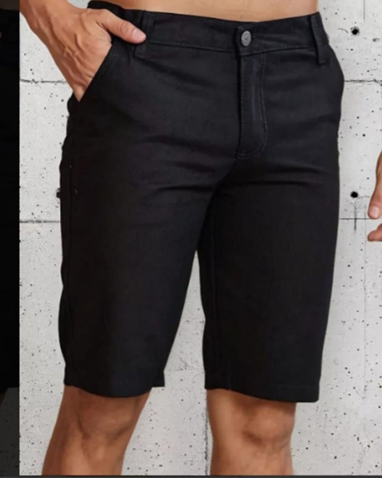 Bermuda Sarja Masculina Black Basica e Confortavel Er Estilo Renovado