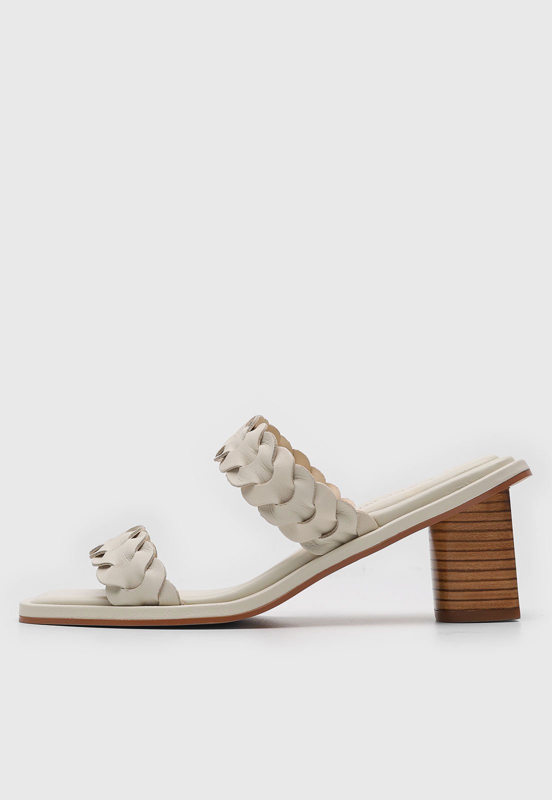 Sandália Feminina Capodarte Tiras Trançadas Salto Bloco Off-White
