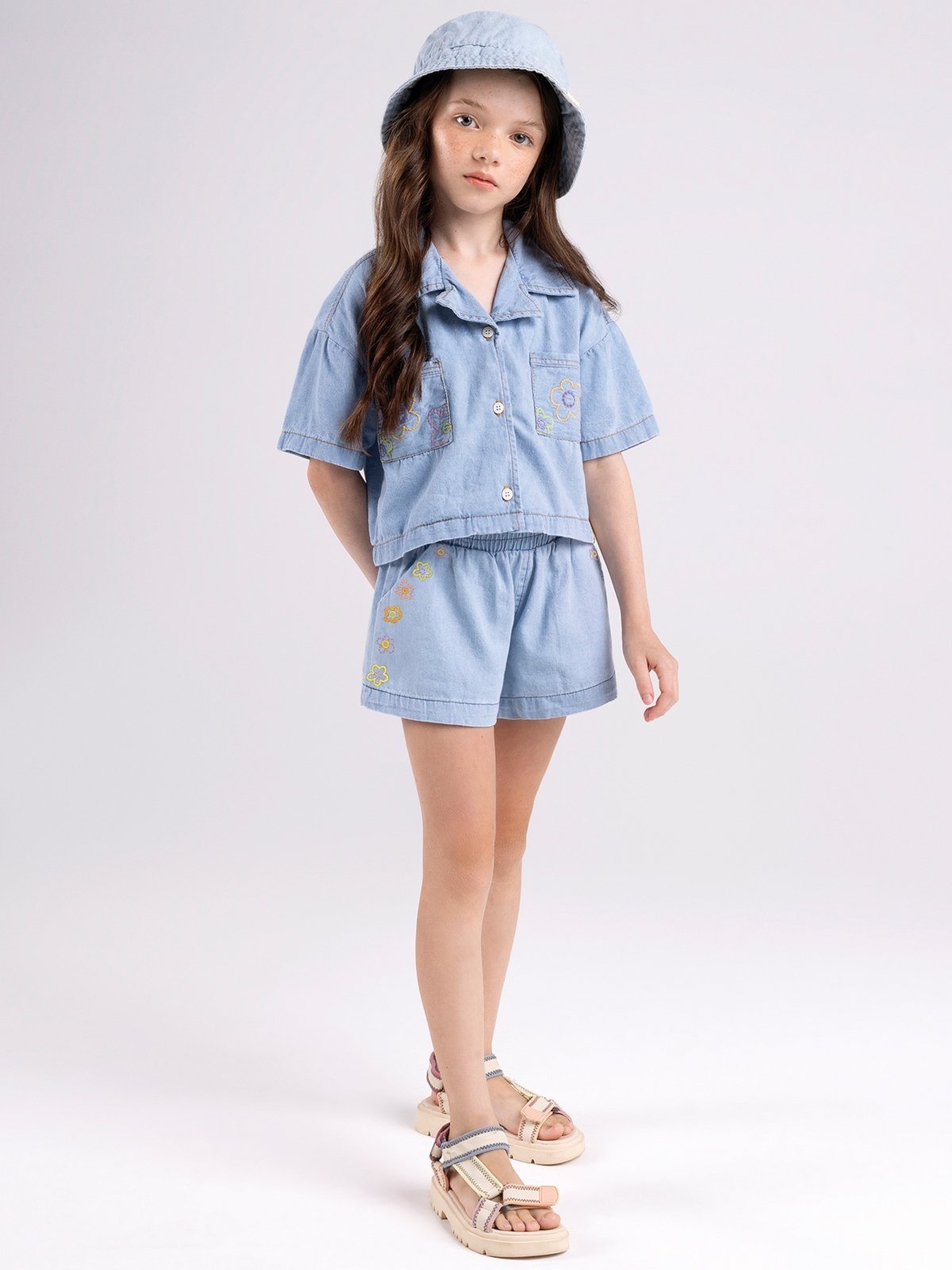 Infantil – Camisa Menina Bugbee em Tecido Jeans com Bordado