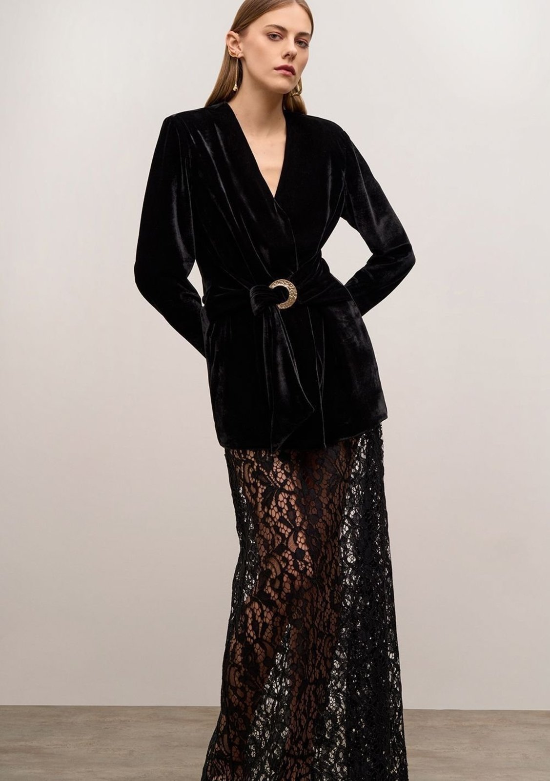Blazer Iódice Ajustado Manga Longa Padrão - Preto