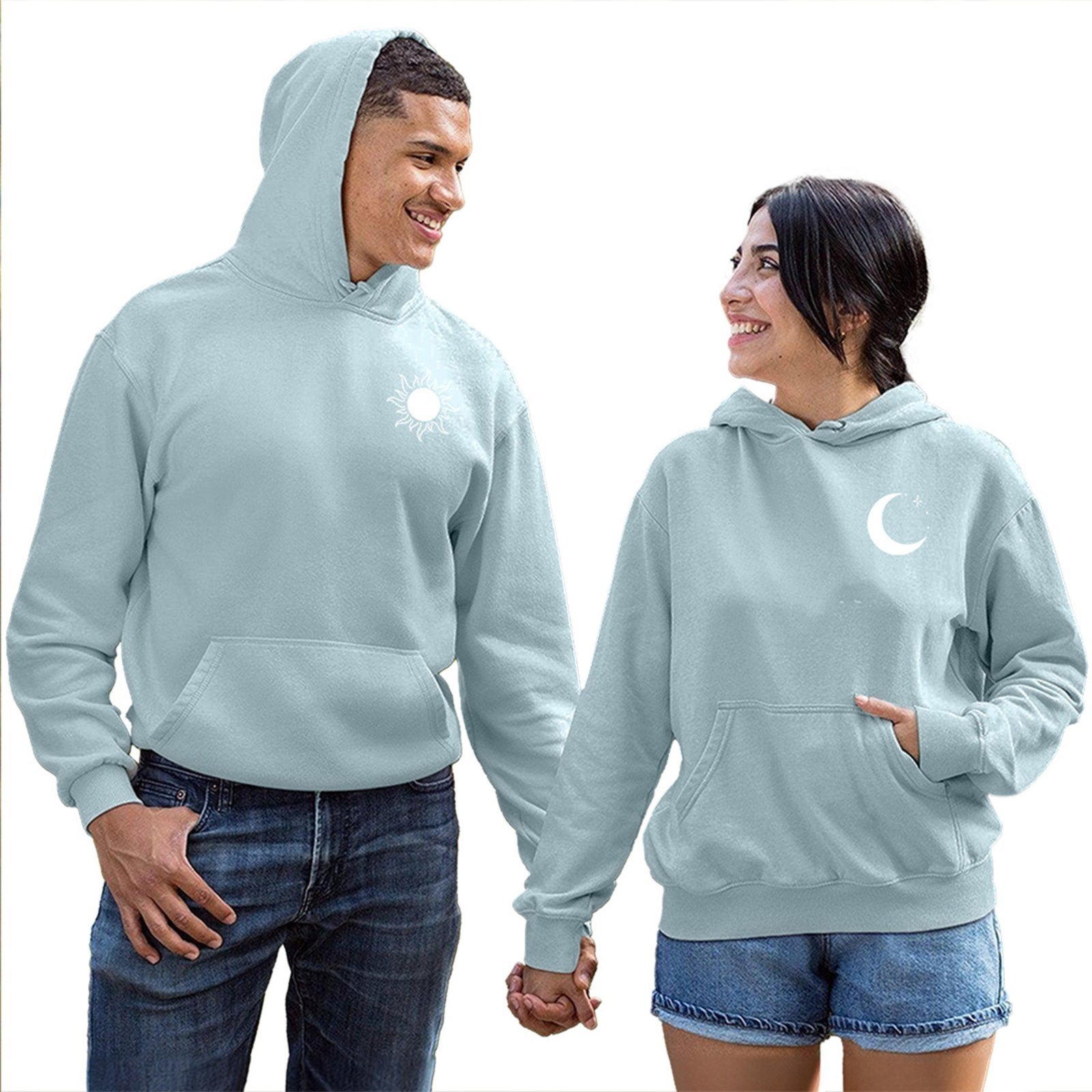 Vista 2 Kit Moletom Masculino e Feminino 2 Blusas Canguru com Bolso e Capuz Sol e Lua Relaxado azul Relaxado azul