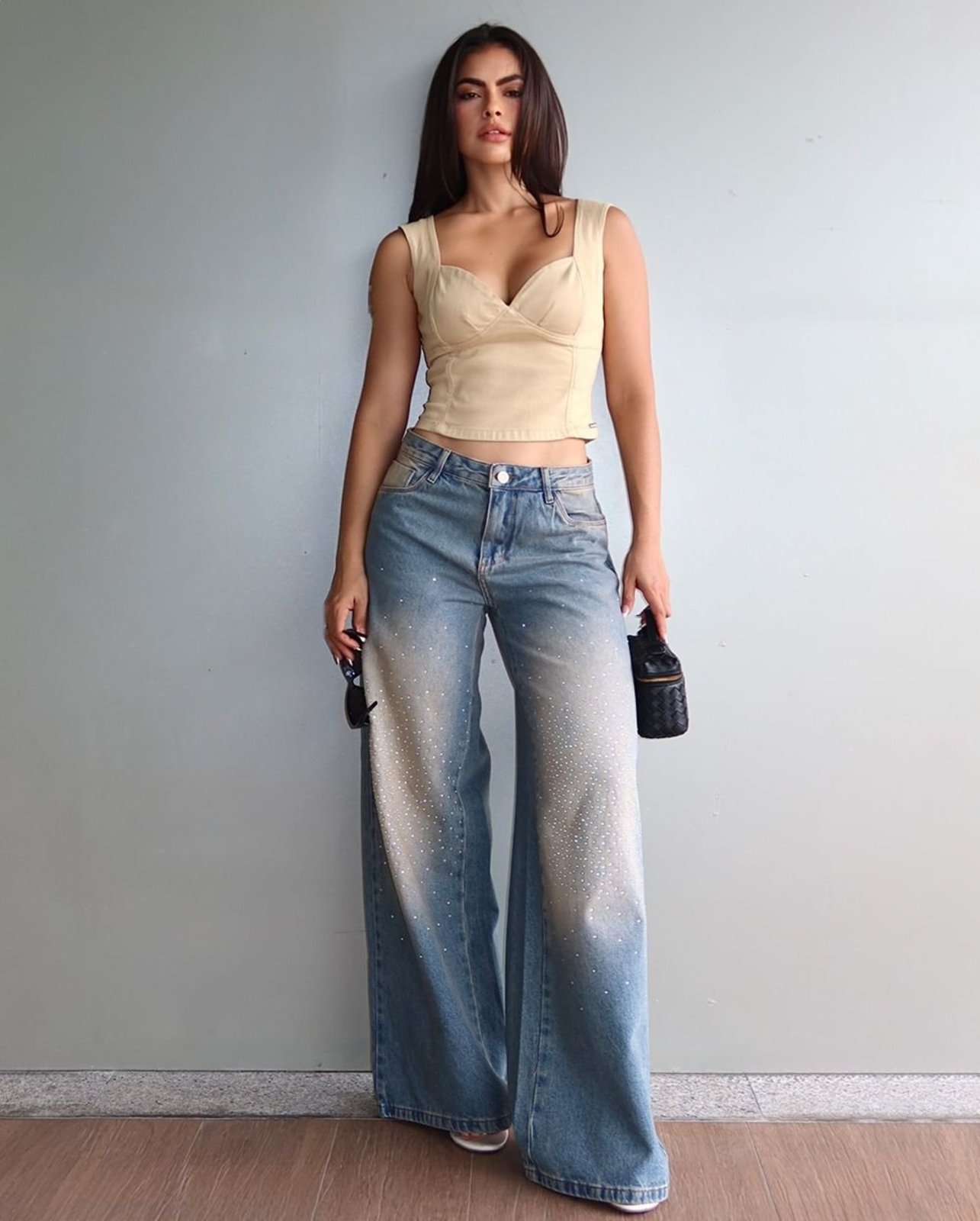 Calça Jeans Wide Leg Feminina Relaxed com Aplicação 25624 Sujinho Consciência