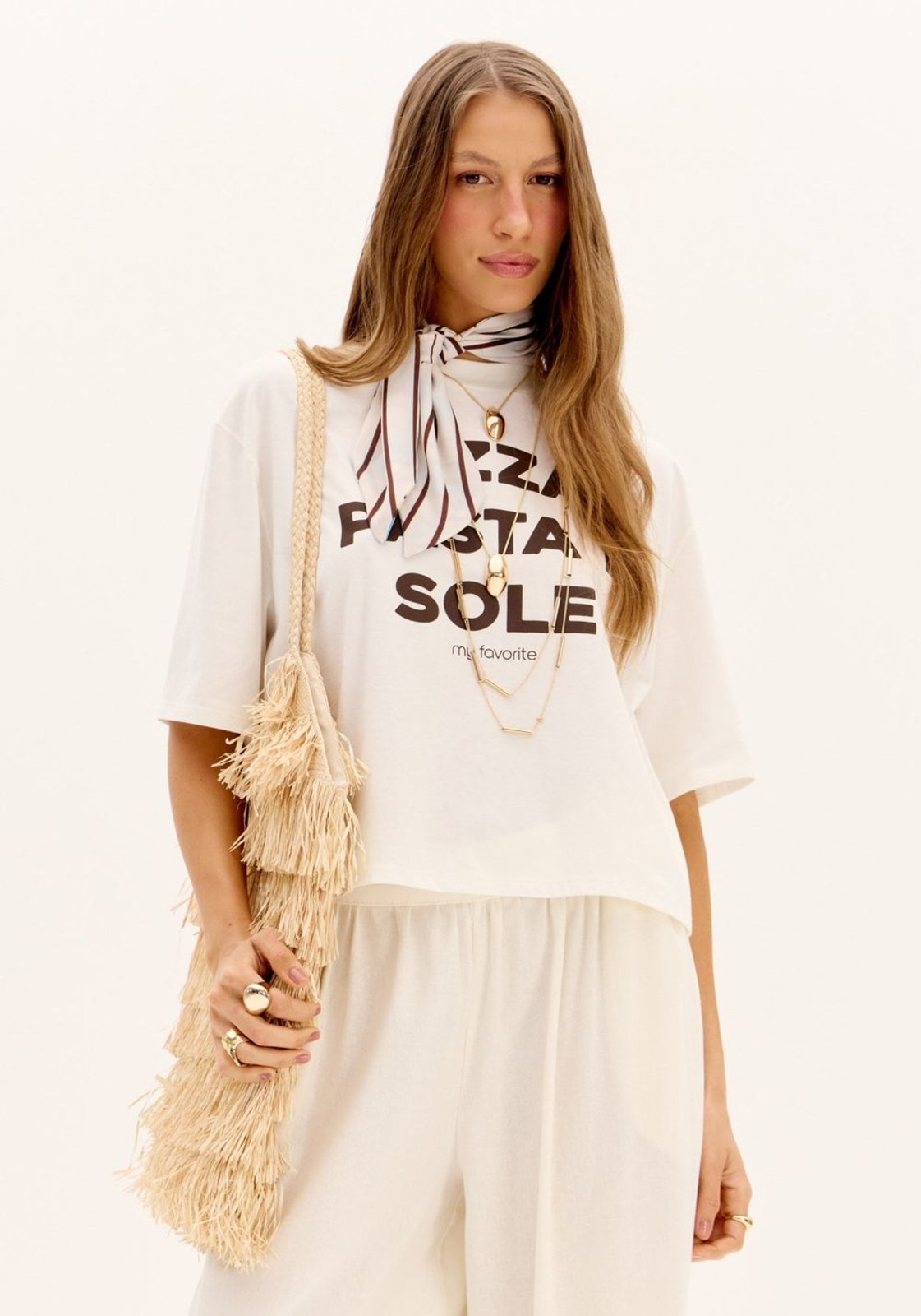 Kit T-Shirt Oversized Com Lenço E Caixa My Favorite Things