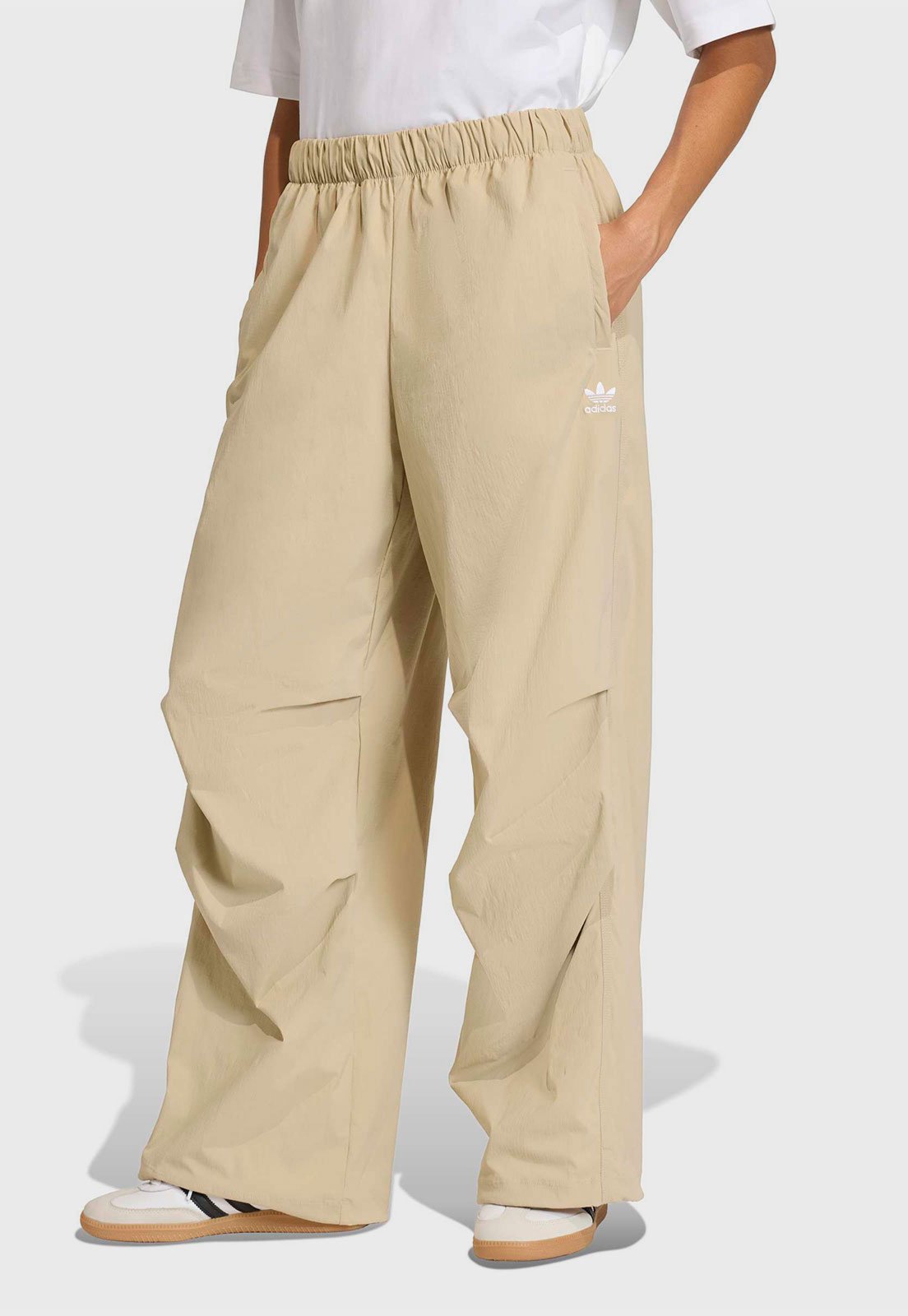 Calça Feminina adidas Originals ESS S Para Bege