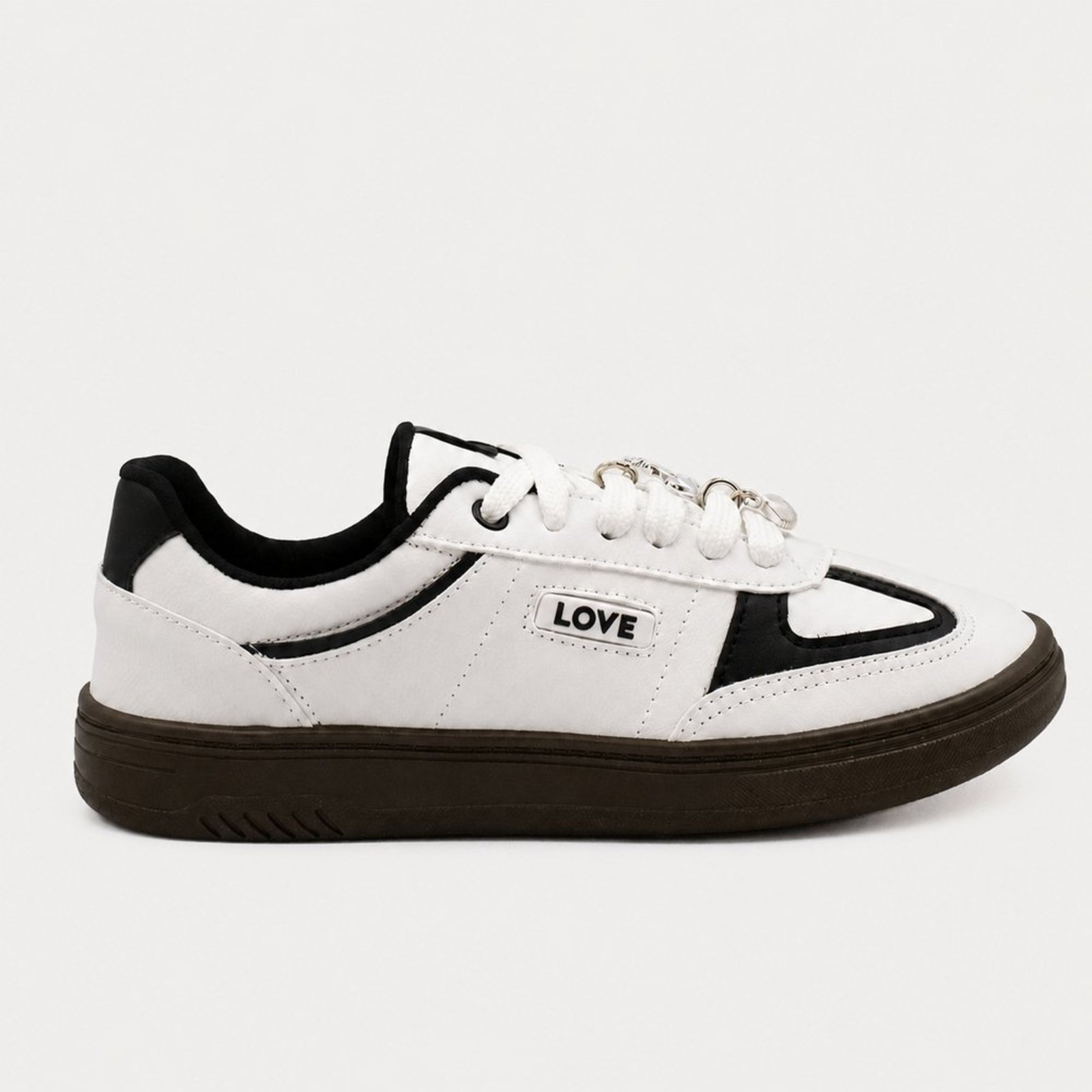 Tênis Zatta Casual Pingente Antonela Preto