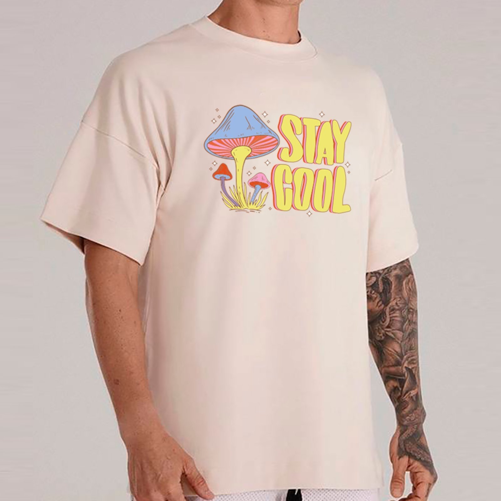 Camiseta Ousy Cogumelos Stay Cool Oversized Unissex Off White