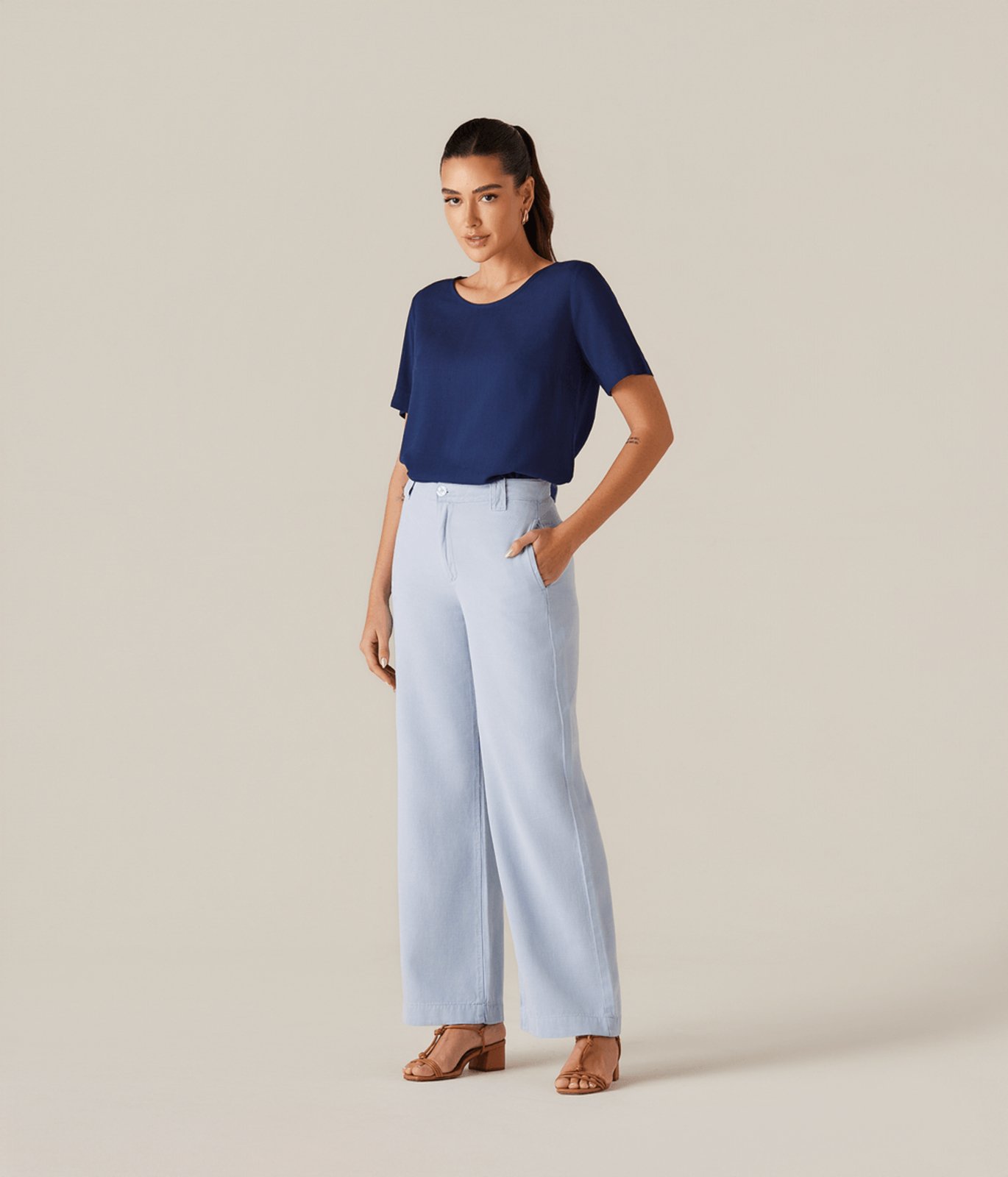 Calca Pantalona Bolso Lateral Feminina Azul Claro