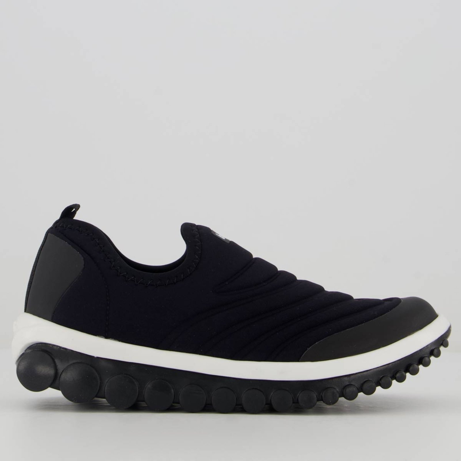 Vista 2 Tênis Bibi Roller 2.0 e Branco preto Bibi preto