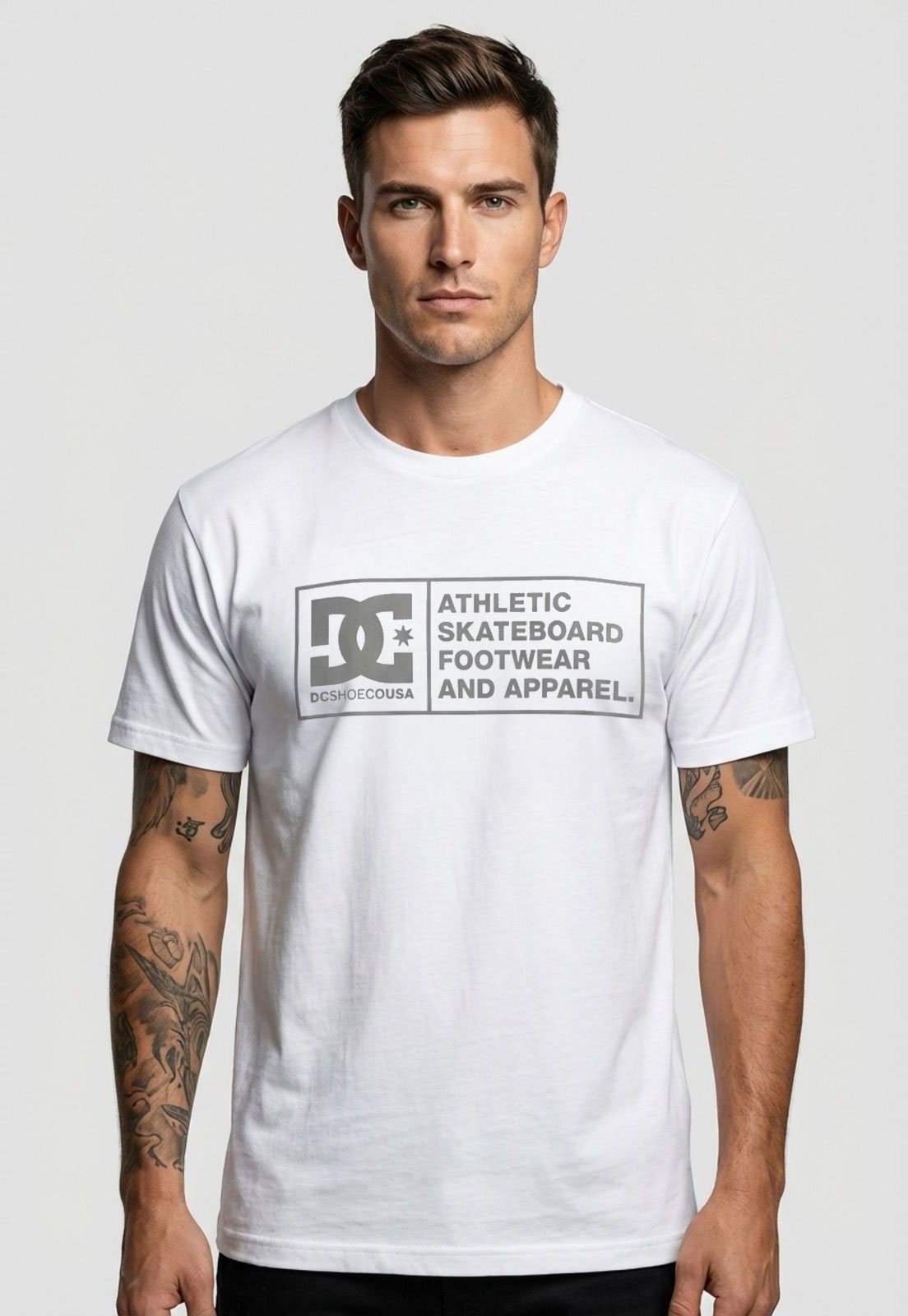 Camiseta DC Shoes Reta Zone Branca