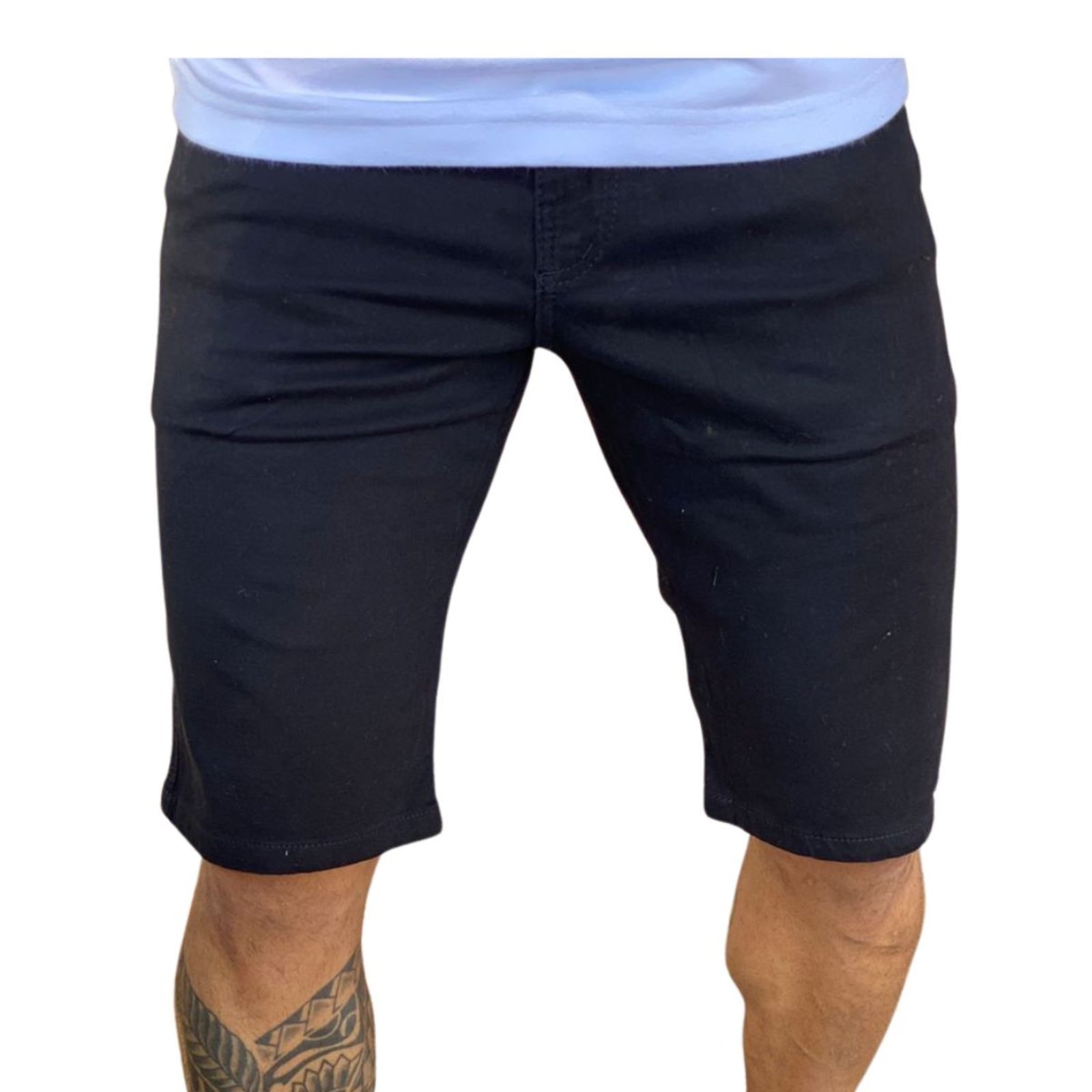 Bermuda Masculina Preta Lisa Sarja Alleppo Jeans