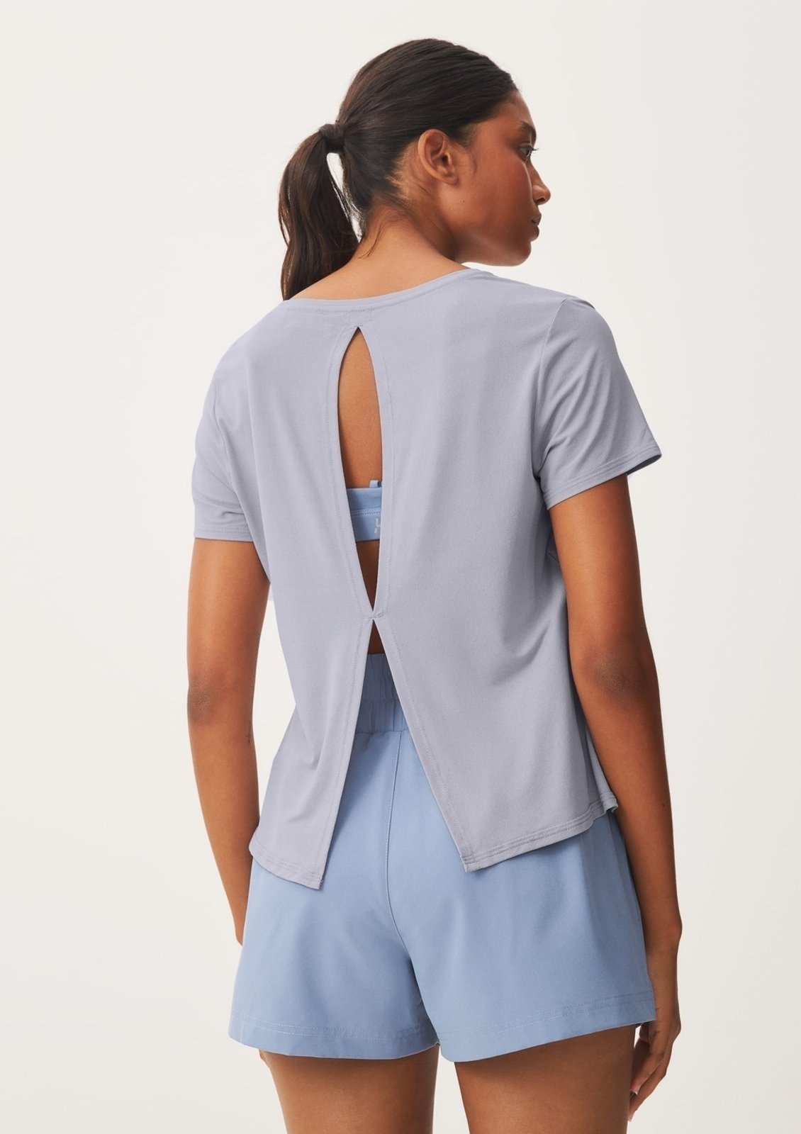 Vista 3 Camiseta Esportiva Feminina Manga Curta Easy Dry Hering HERING SPORTS cinza HERING SPORTS cinza