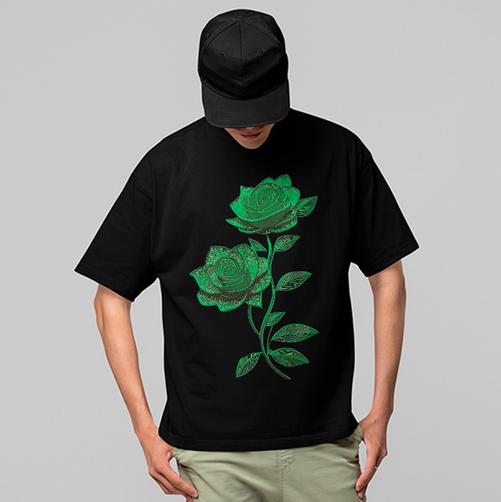 Camiseta Oversized Floral Verde Delicada Chic Unissex Preto