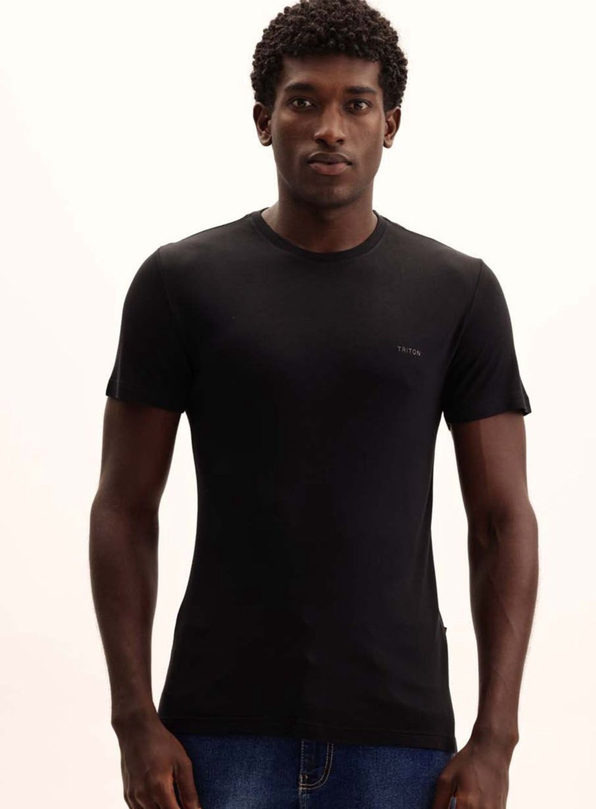 Camiseta Fit Triton Preto