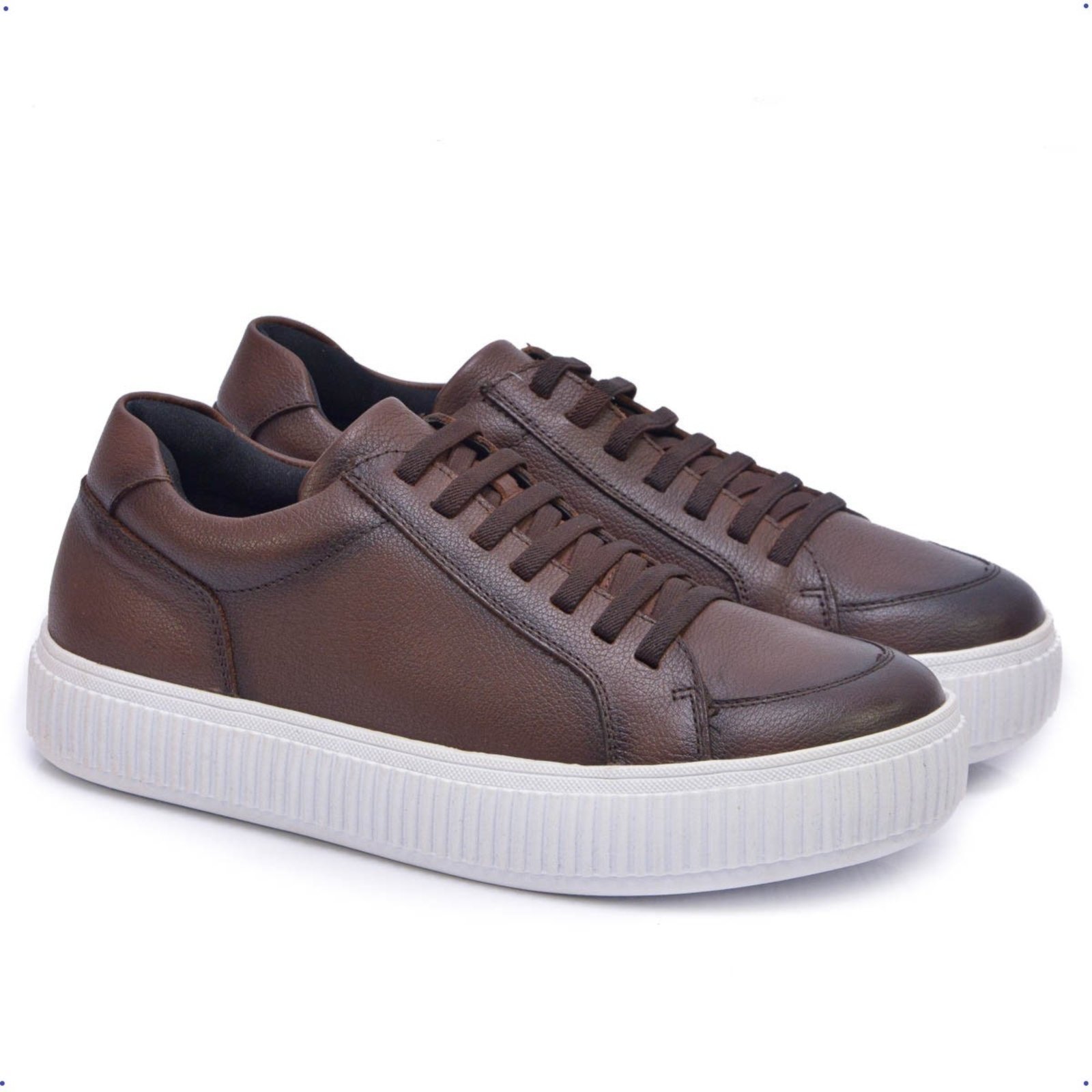 Tênis Casual Ferrara Malibu Couro Masculino