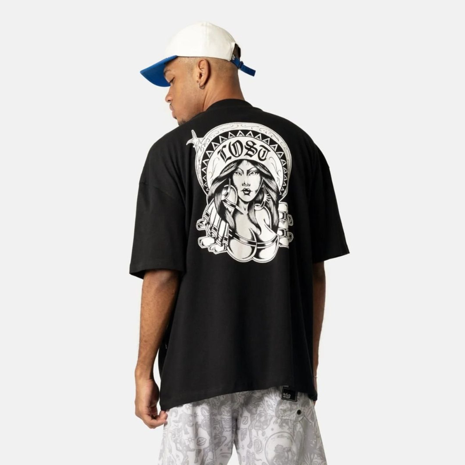 Camiseta Lost Box Fit Skull - PRETO