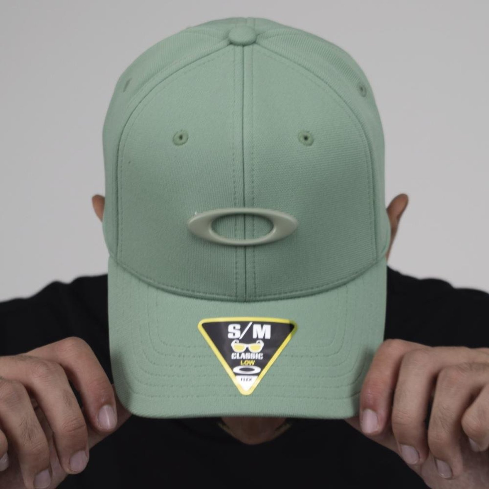 Bone Oakley Tincan Cap Verde