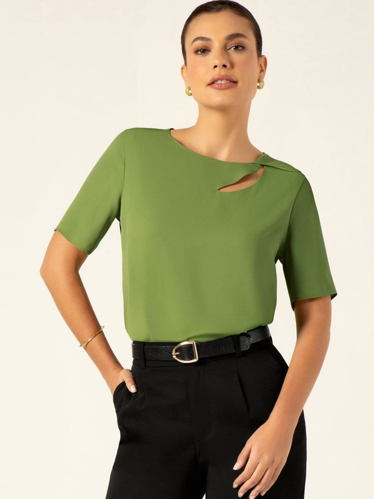 Blusa Manga Curta Verde Leomara