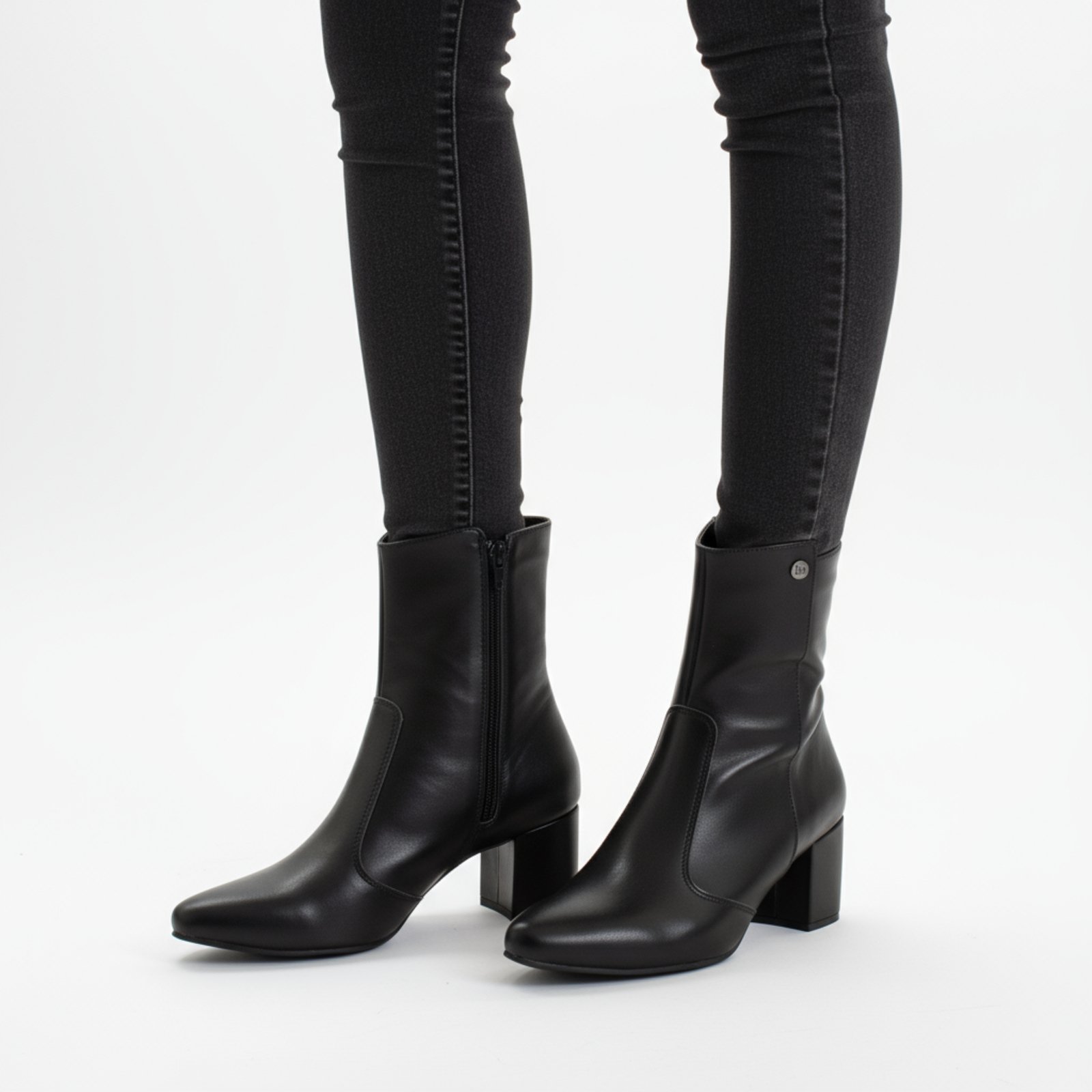 Bota Feminina Montaria Lirom Cano Médio Salto Bico Fino Luxo Preta