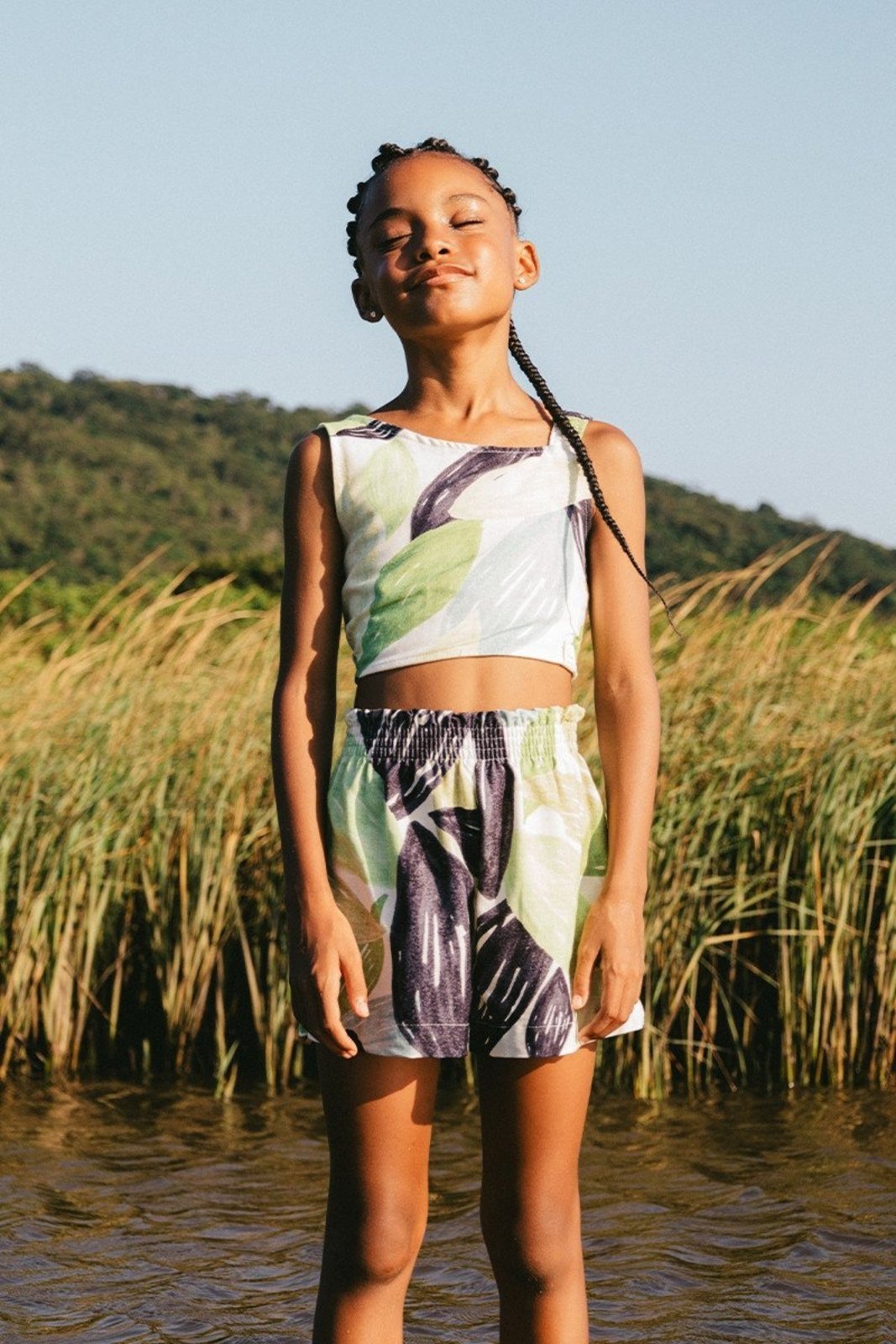 Vista 2 Infantil - Conjunto Bugbee Menina de Algodão com Viscose estampado Bugbee estampado