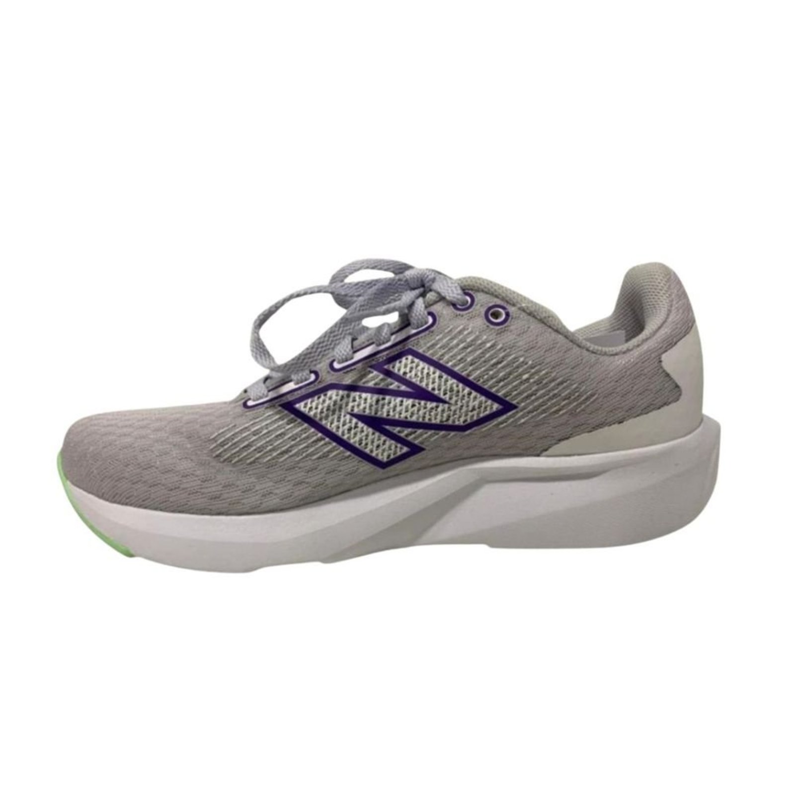 Vista 3 Tênis Running Feminino New Balance 413v3 cinza New Balance cinza