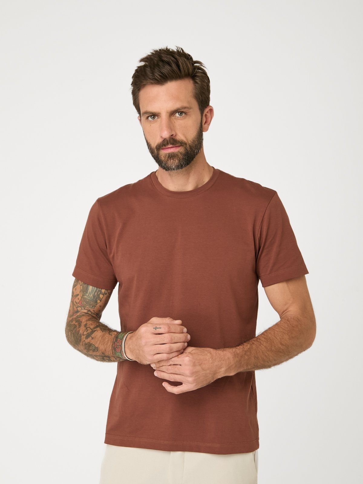 Camiseta Soft Gola O Marrom
