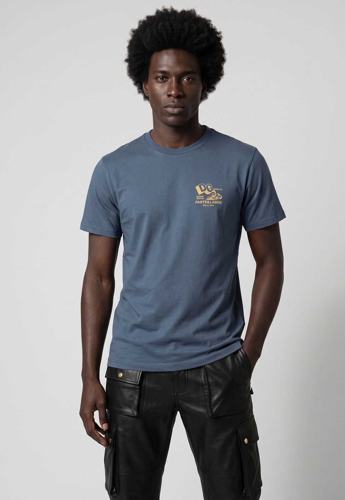 Camiseta Masculina DC Shoes Estampa Parts Dep Azul
