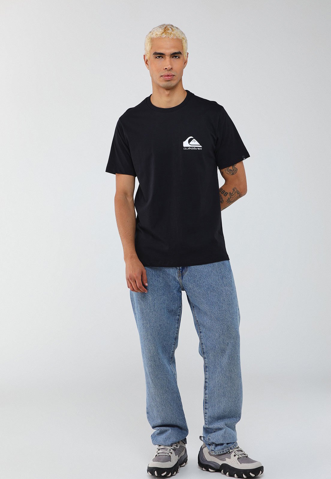 Camiseta Masculina Quiksilver Logo Preta
