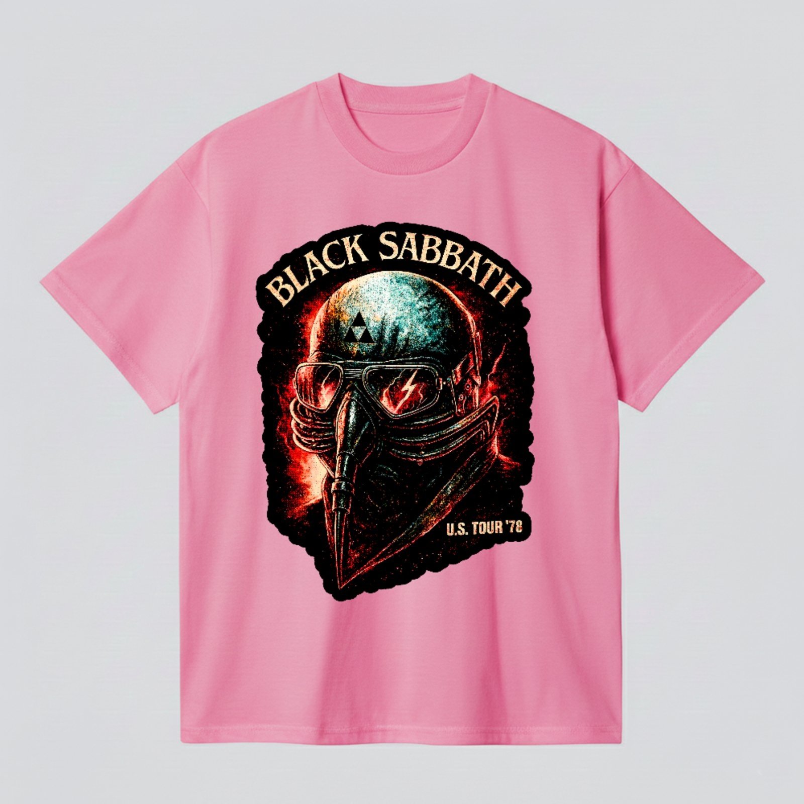 Camiseta Básica Black Sabbath U.S. Tour 78 Unissex Rosa