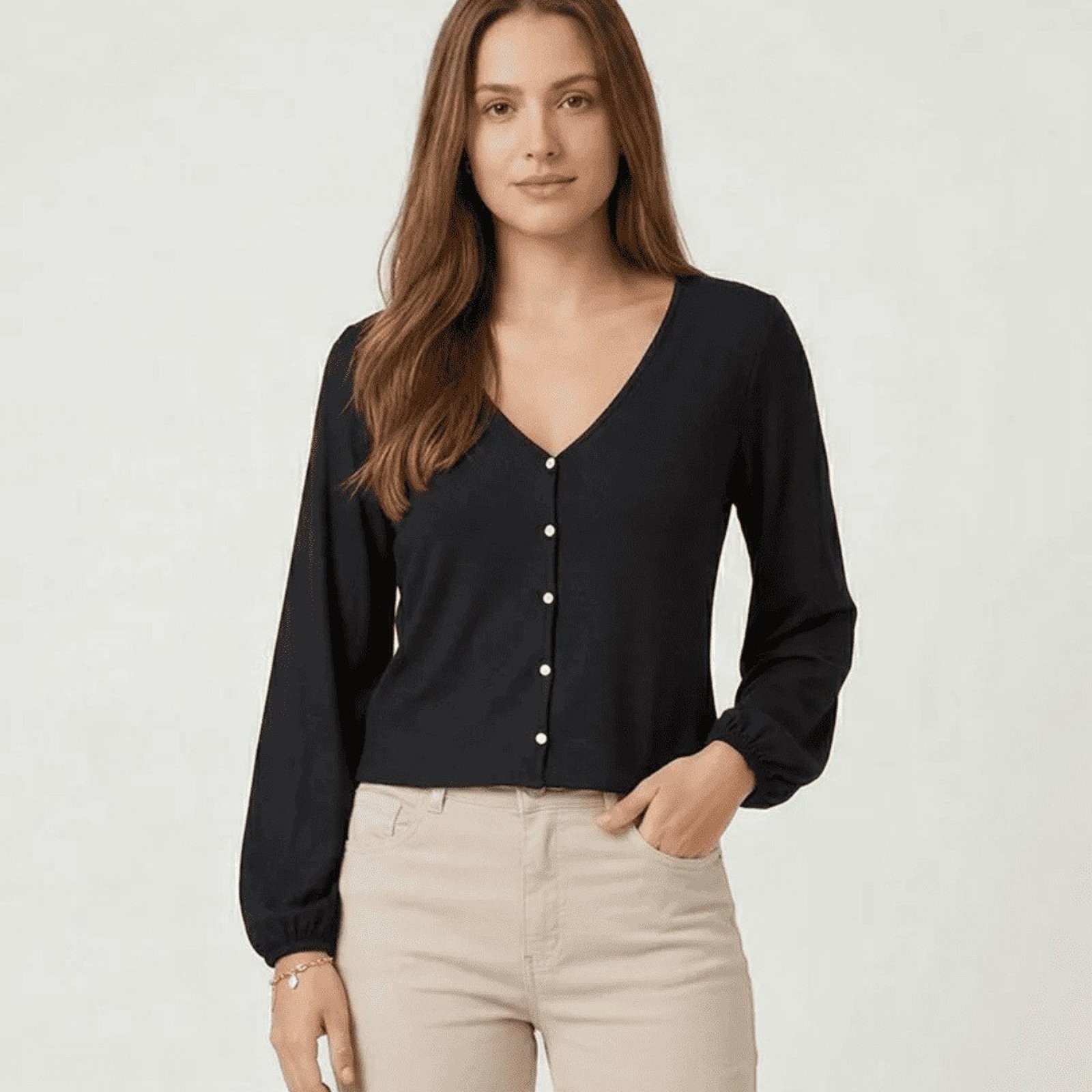 Blusa Endless Viscose Creponada com Botões e Manga Bufante