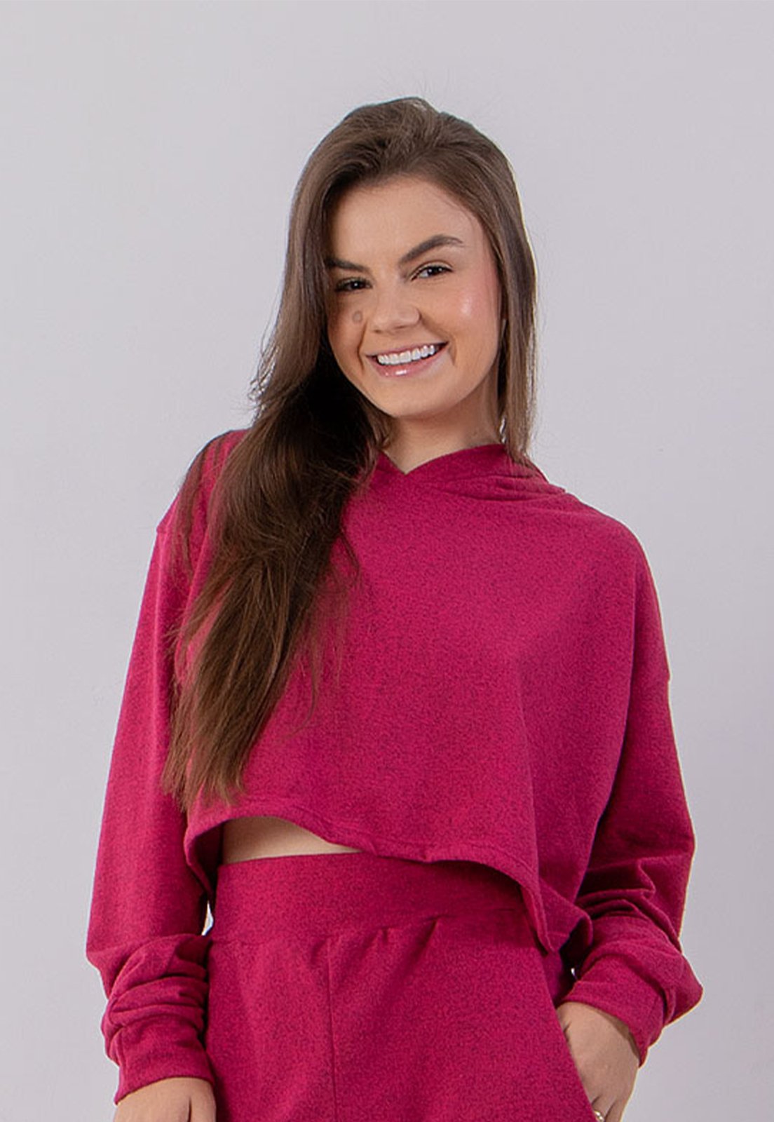 Blusa Cropped Manga Longa Feminina Lãzinha Com Capuz Outono/Inverno 4 Estações Rosa