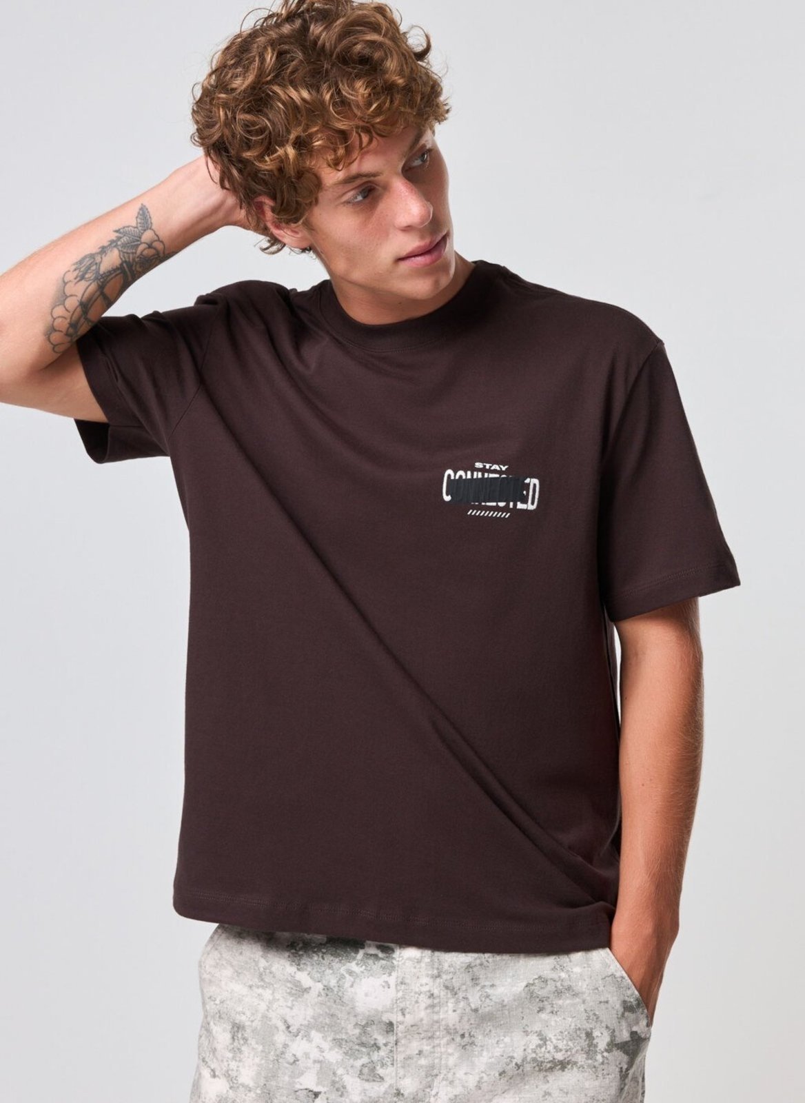 Camiseta Comfort Malhão Marrom Connected