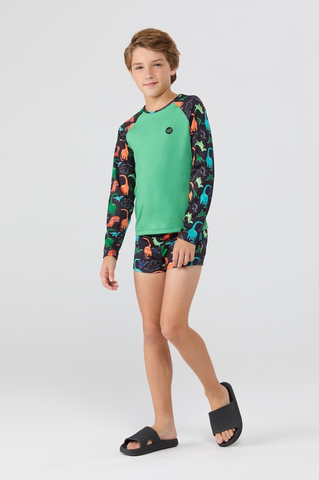Conjunto Praia Masculino UV50+ Raglan Dinossauro e Aplique