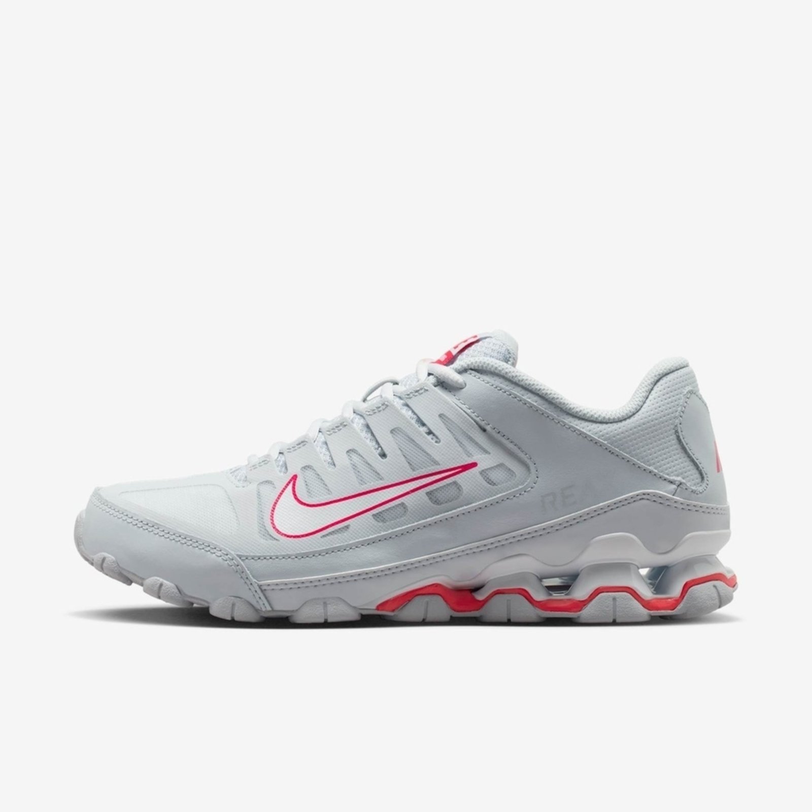 Tênis Nike Reax 8 TR Feminino