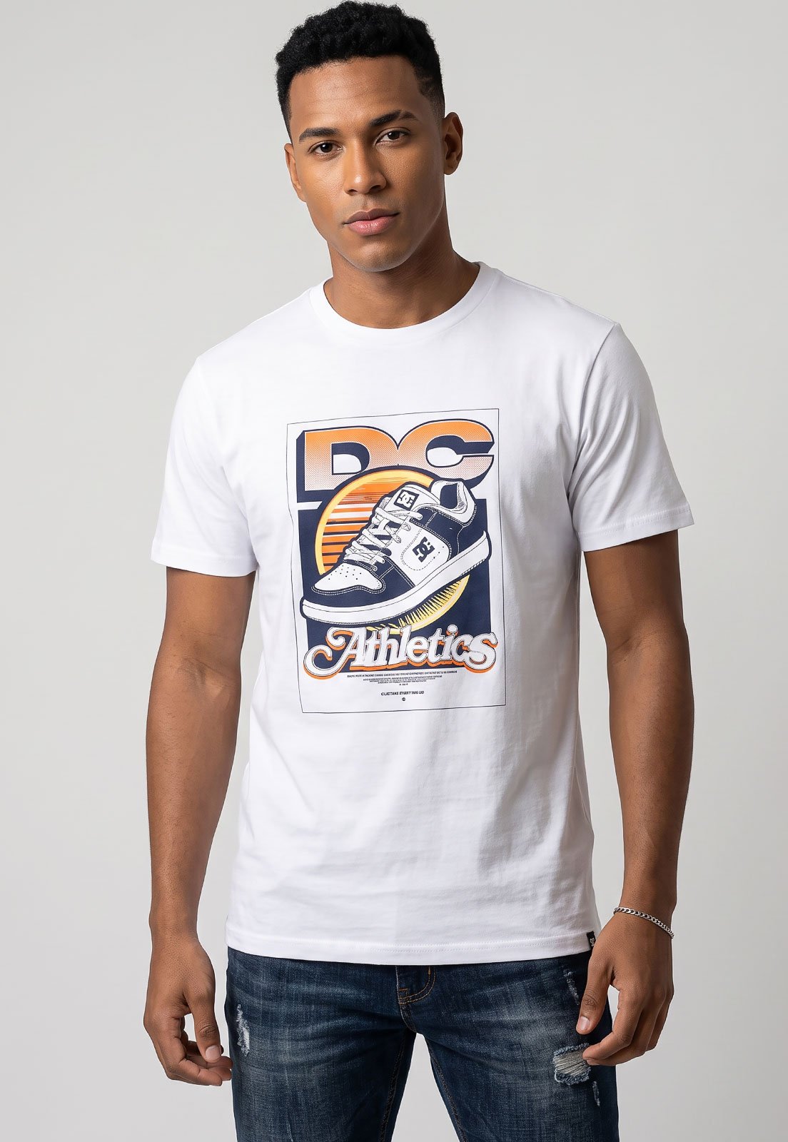 Camiseta Masculina DC Shoes Manteca Tribute Branca
