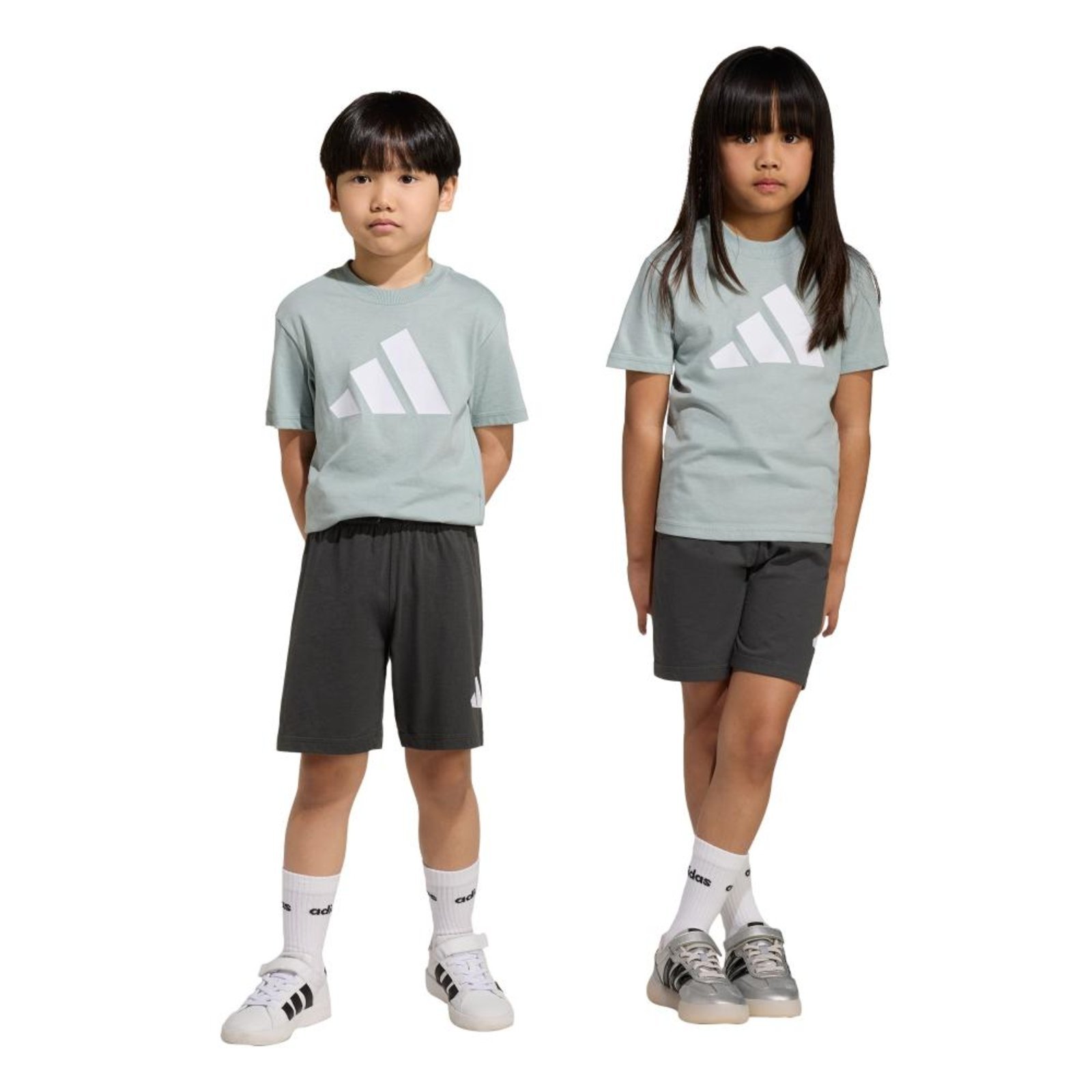 Infantil - Conjunto Camiseta Essentials adidas Sportswear Verde