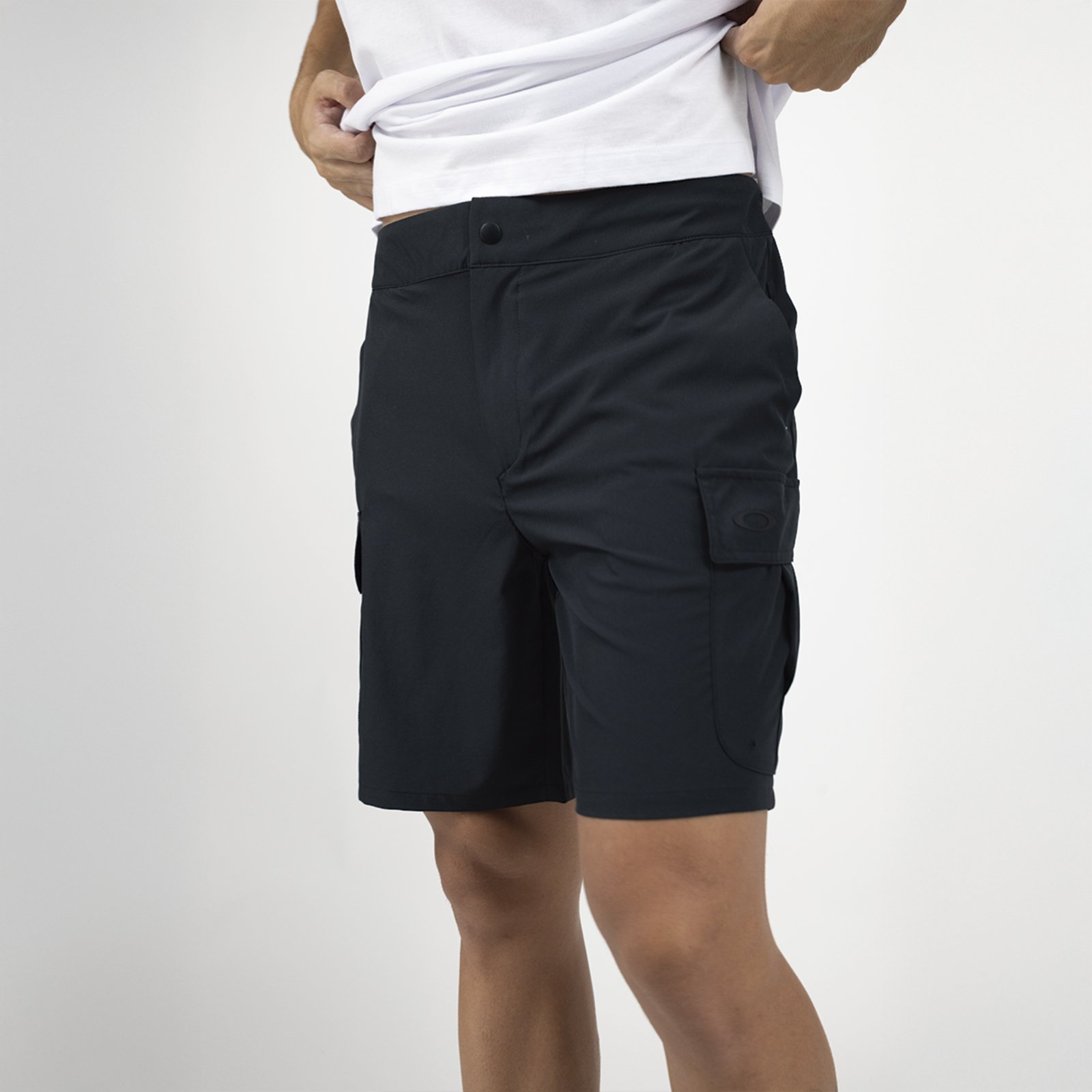 Bermuda Oakley Cargo RC Hybrid 20" Short Blackout"