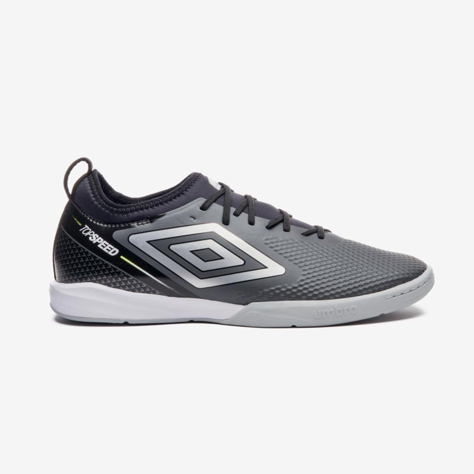 Chuteira Futsal Umbro Top Speed Club Incolor