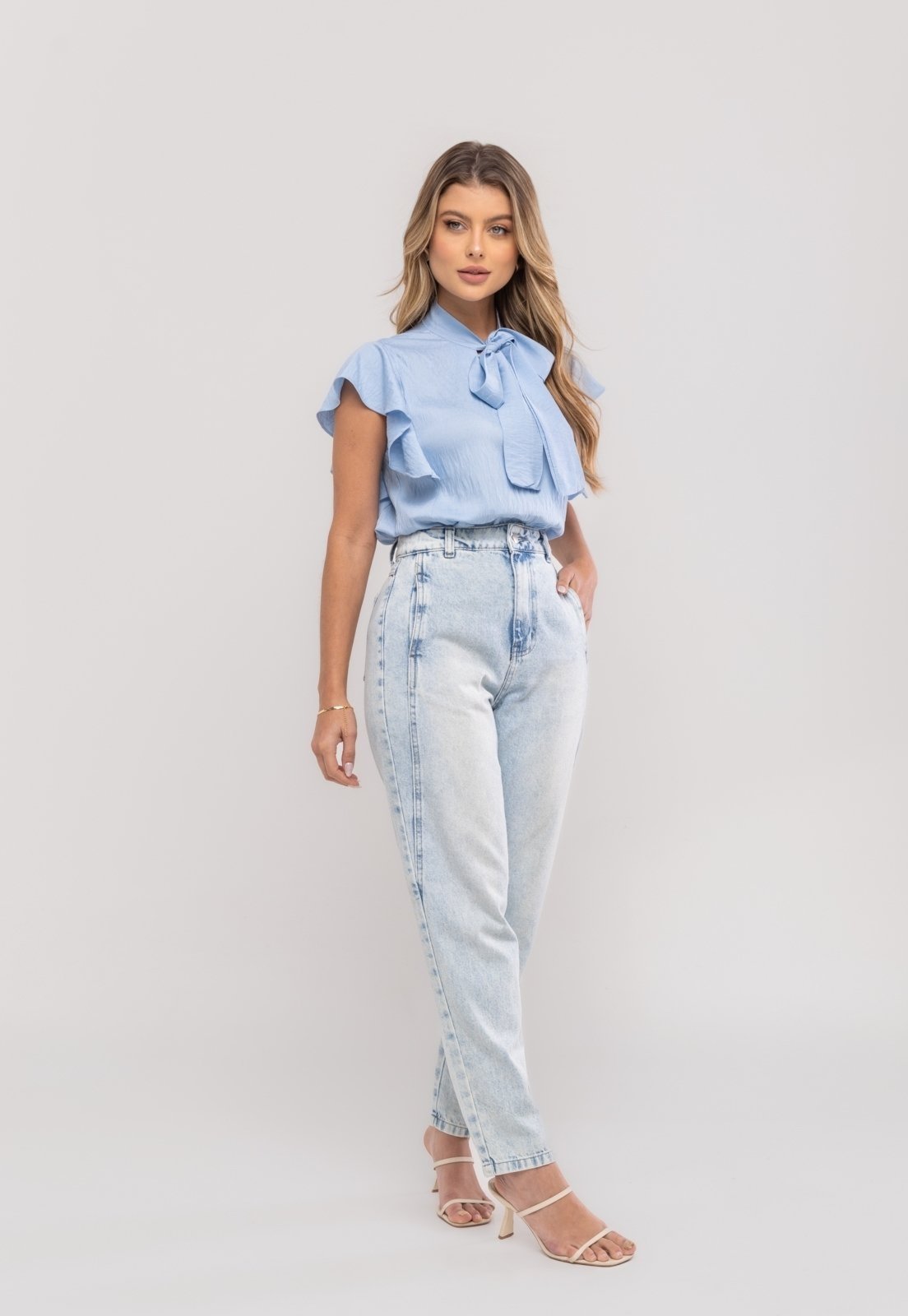 Blusa Feminina Com Laço na Gola e Manga Babado Salvatore Azul