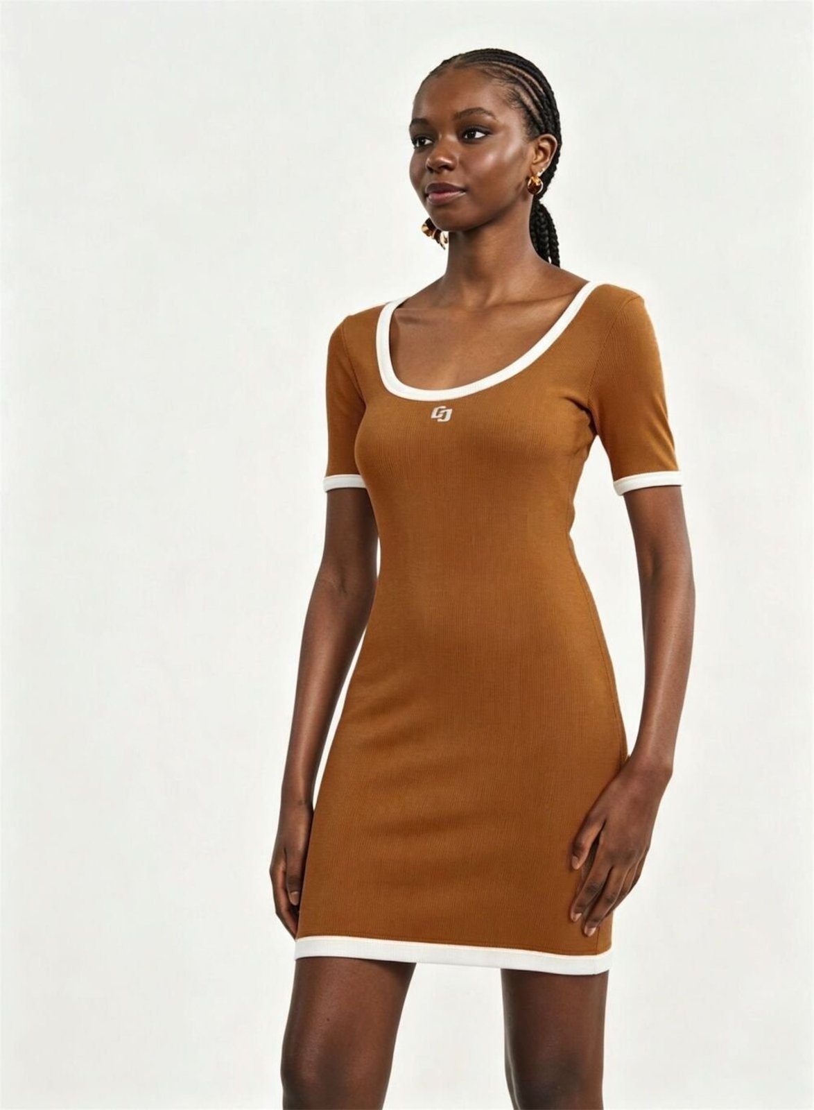 Vestido Curto Justo com Decote Costas Canelado Colcci Marrom Drome