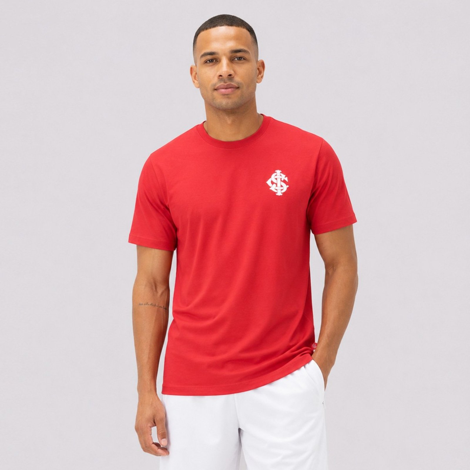 Camisa Internacional Clássica Logo Vermelha