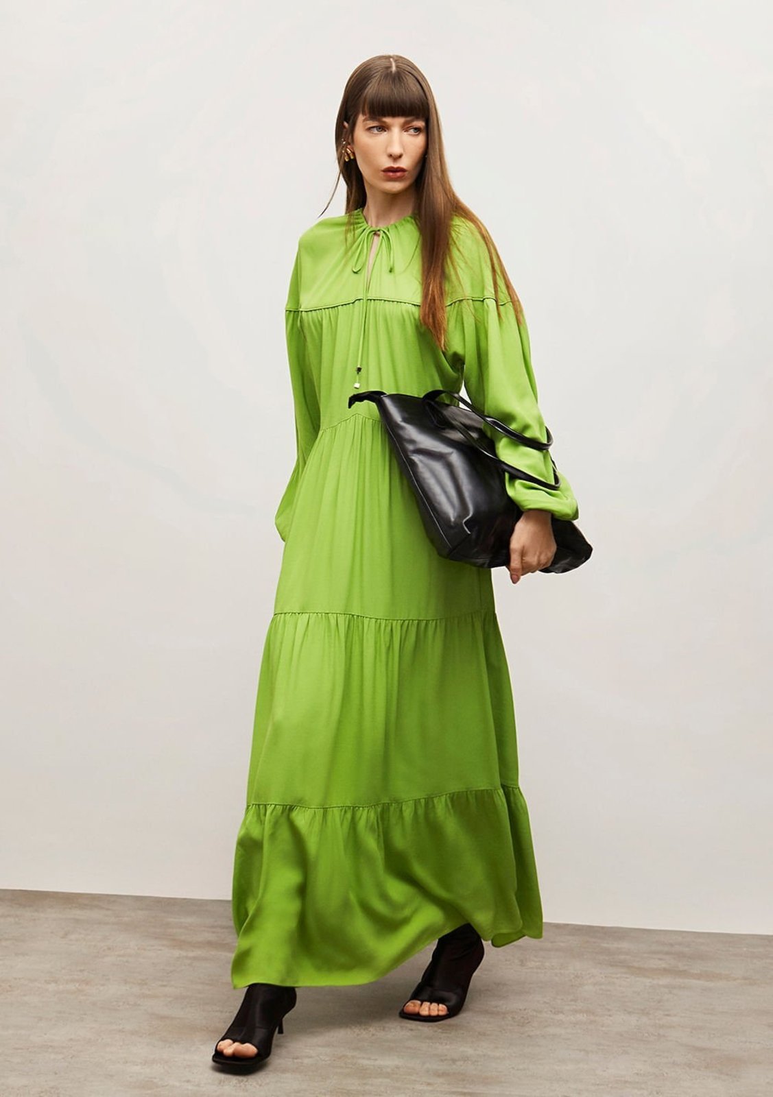 Vestido Iódice Solto Decote V Manga Longa Longo Verde