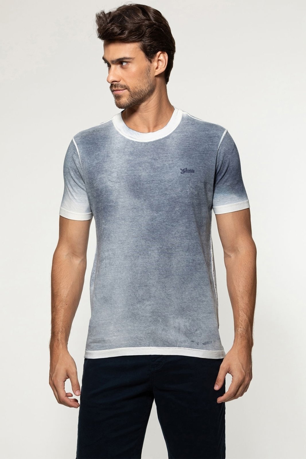 Camiseta Guess Tinto Manchado Azul Escuro