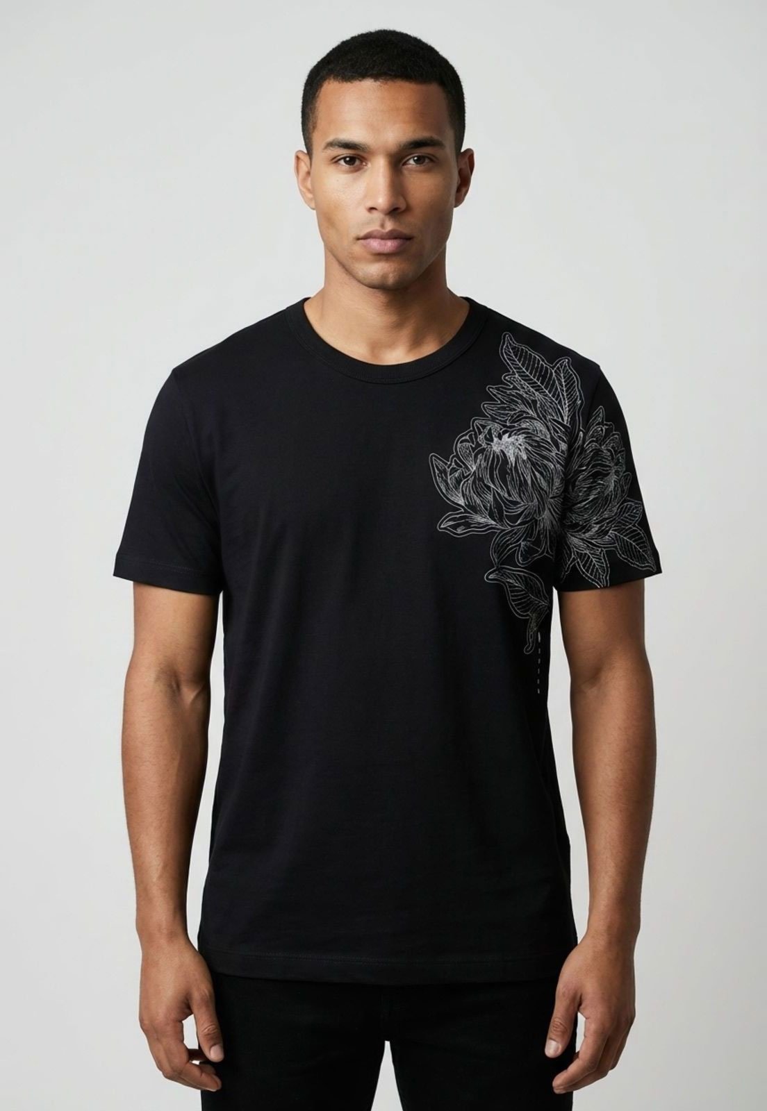 Camiseta Masculina Forum Estampa Floral Preta